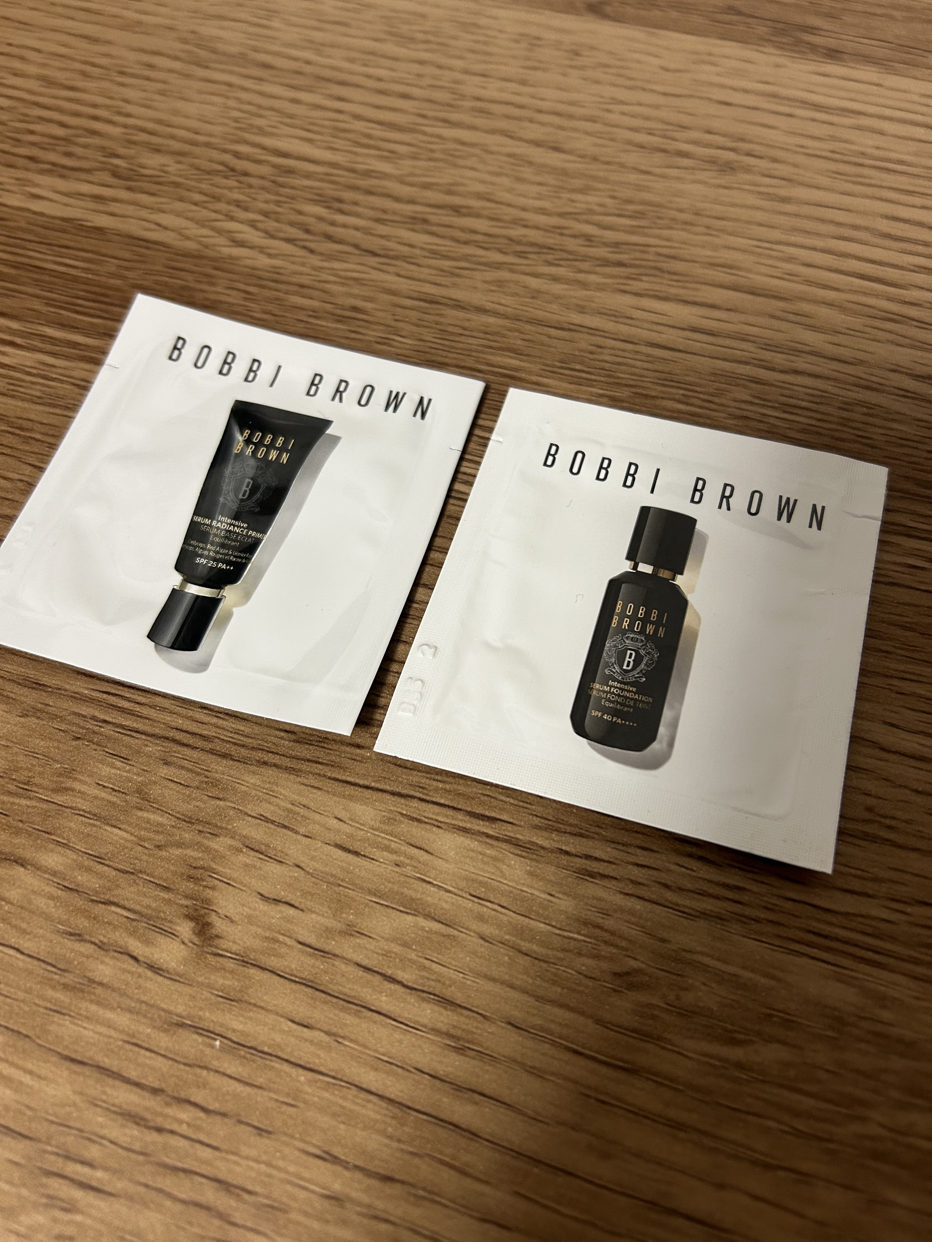 インテンシブ セラム ラディアンス プライマー/BOBBI BROWN/化粧下地を使ったクチコミ（3枚目）
