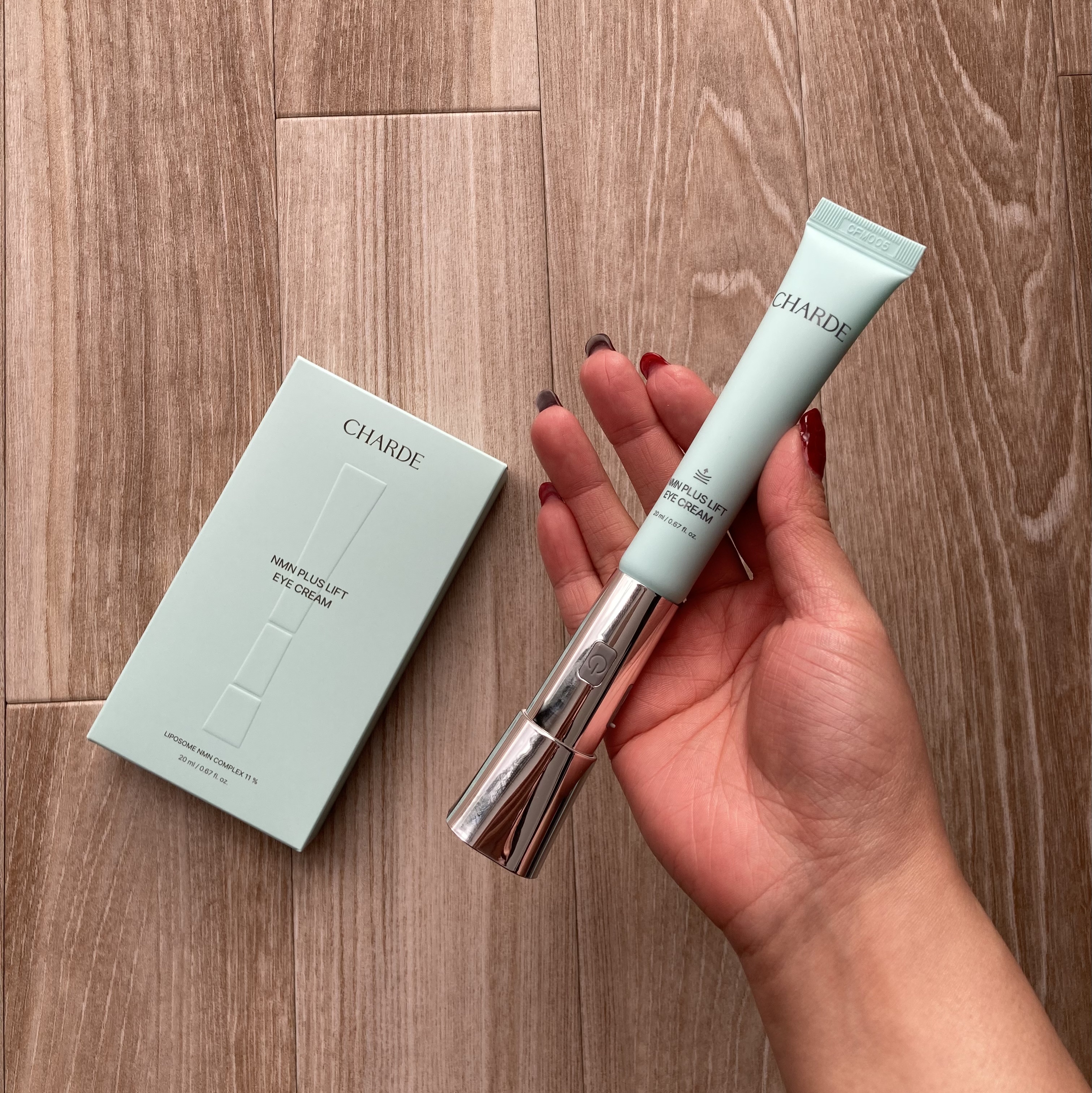 NMNプラスリフトアイクリーム/CHARDE/アイケア・アイクリームを使ったクチコミ（2枚目）