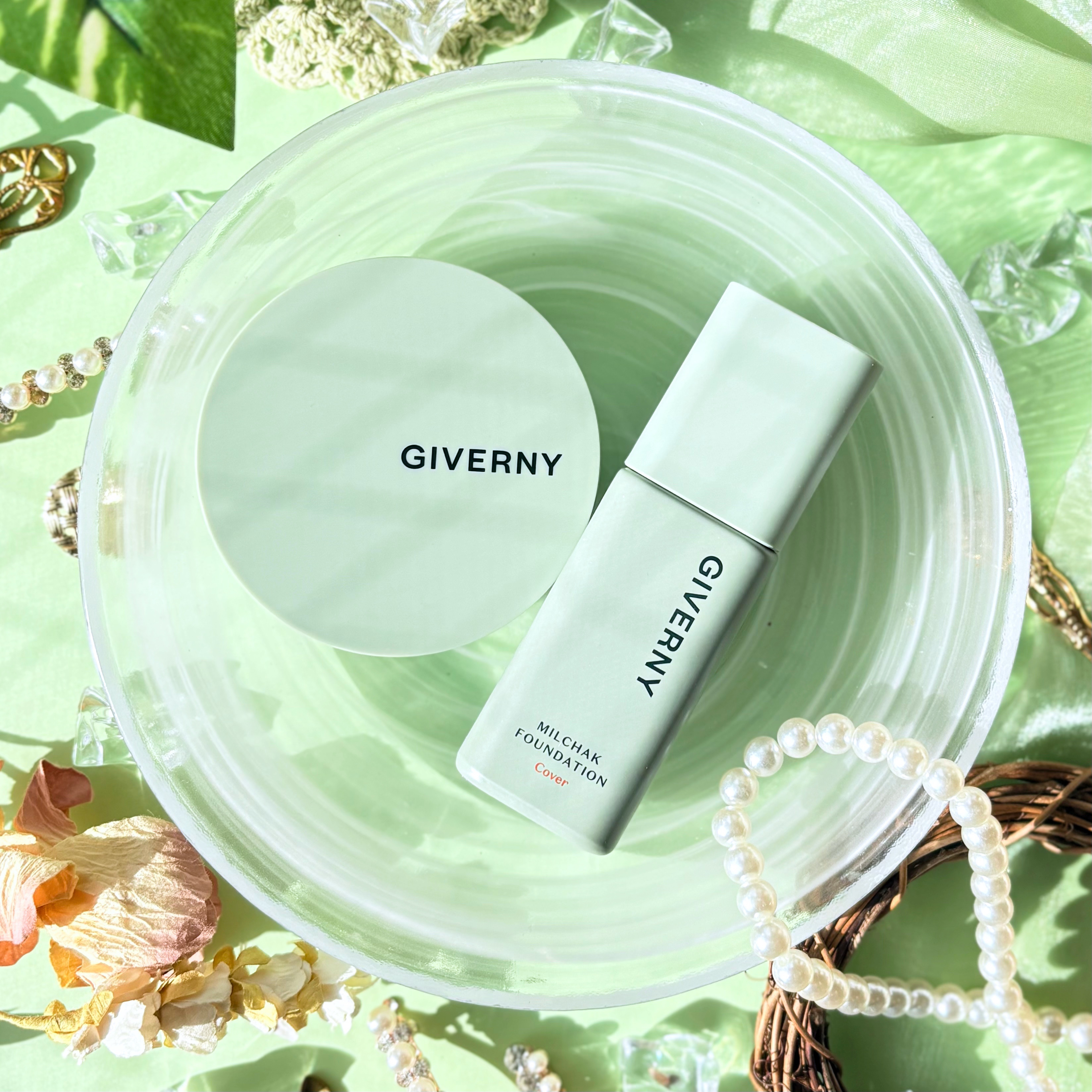 ジヴェルニー 密着カバークッション/GIVERNY/クッションファンデーションを使ったクチコミ（1枚目）