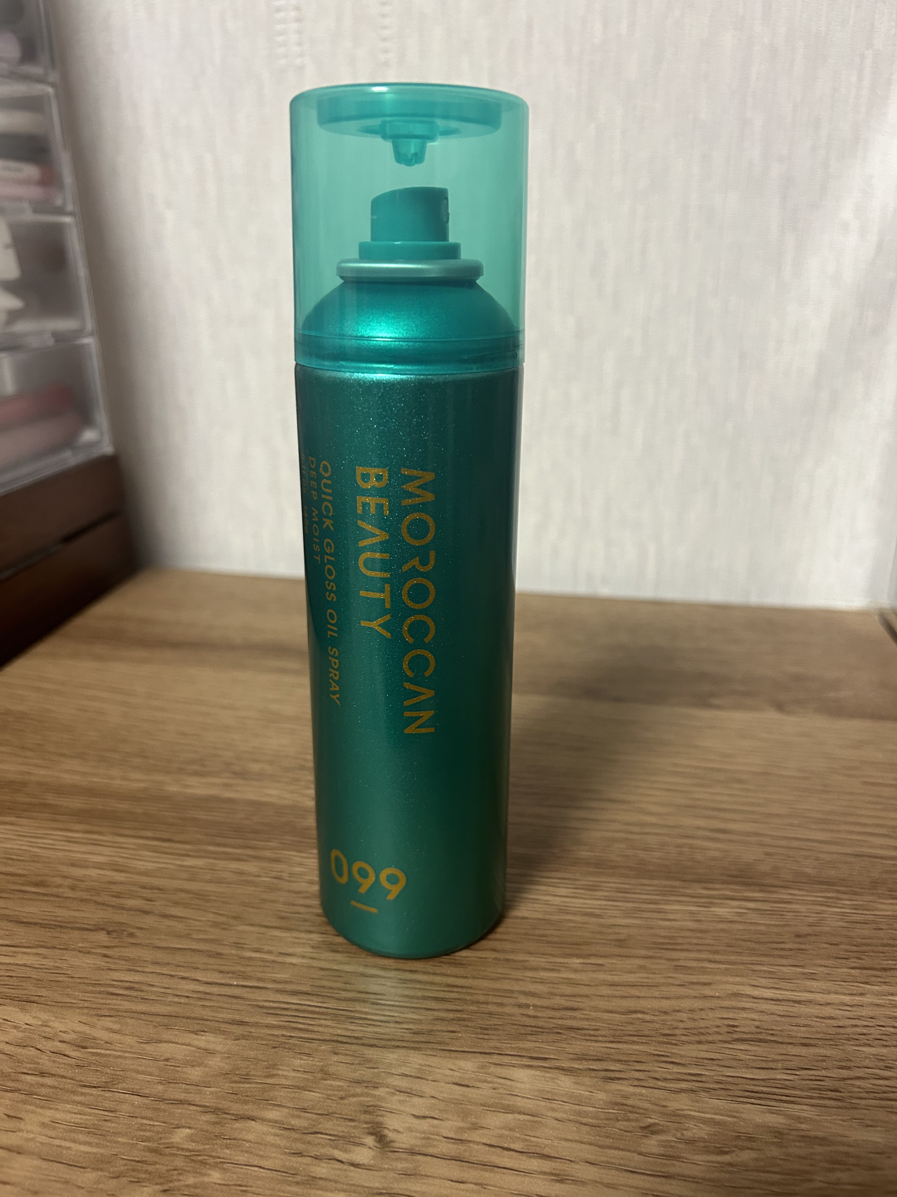 モロッカンビューティ ディープモイスト クイックグロス オイルスプレー/モロッカンビューティ/ヘアスプレーを使ったクチコミ（1枚目）