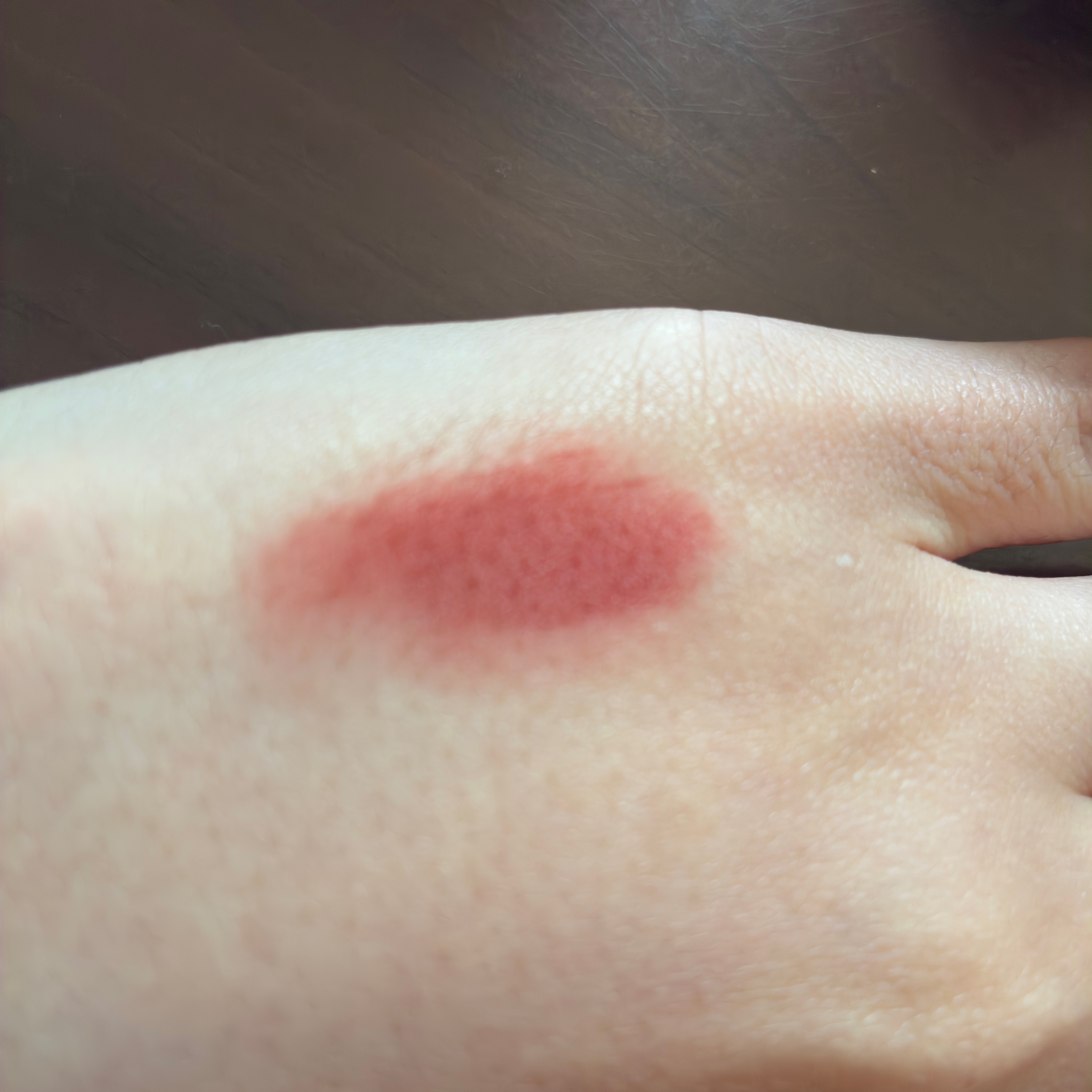 リップアンドチーク ブラーリープリンポット/fwee/口紅を使ったクチコミ（2枚目）