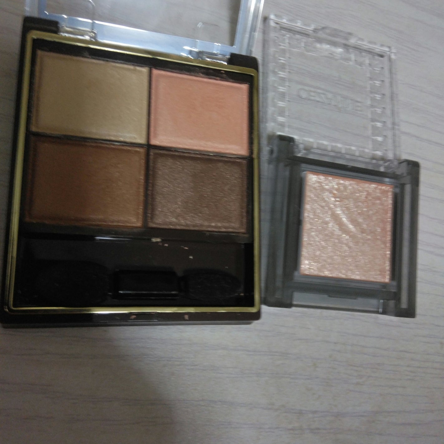 スキニーリッチシャドウ/excel/アイシャドウパレットを使ったクチコミ(3枚目)