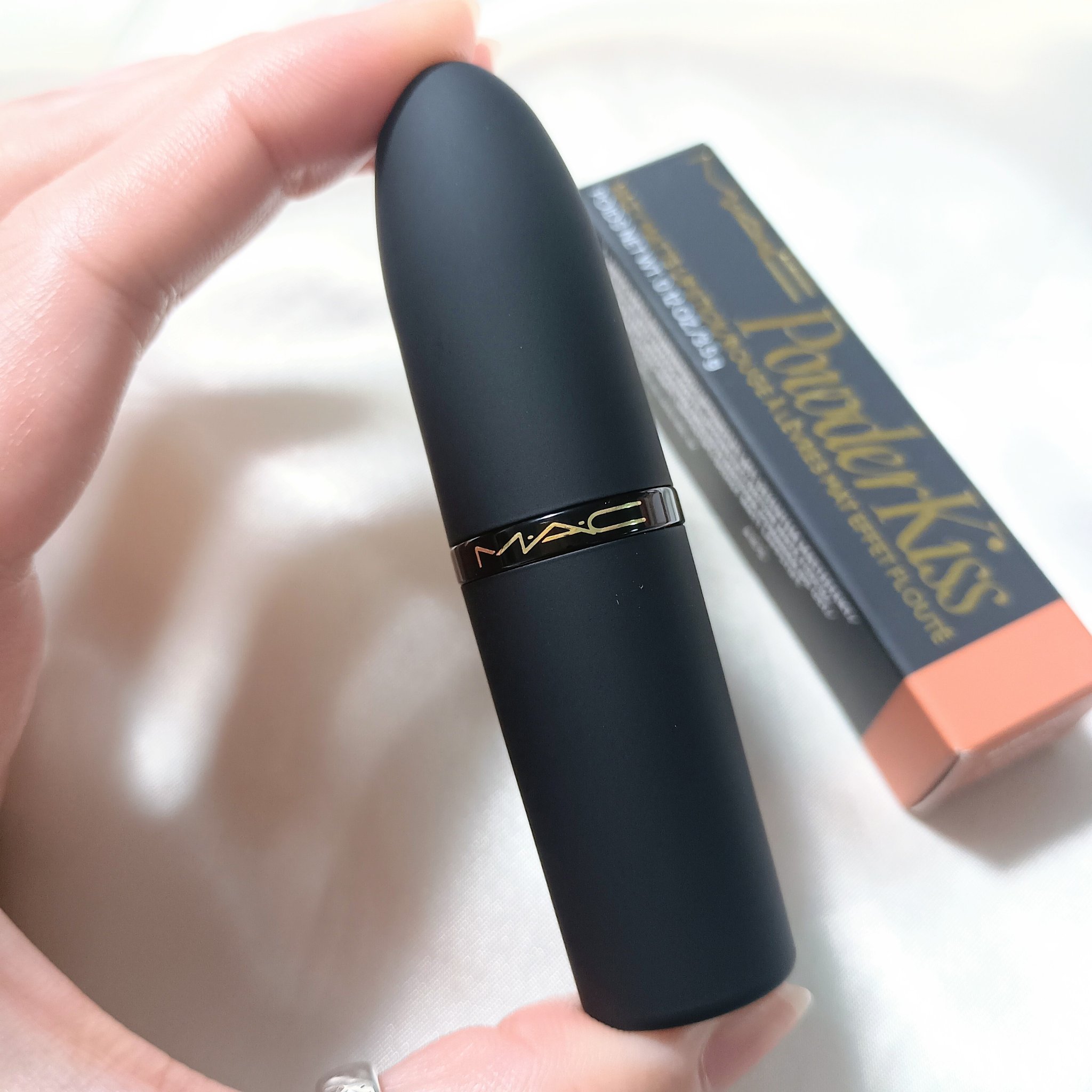 パウダー キス ヘイジー マット リップスティック/M・A・C/口紅を使ったクチコミ（3枚目）