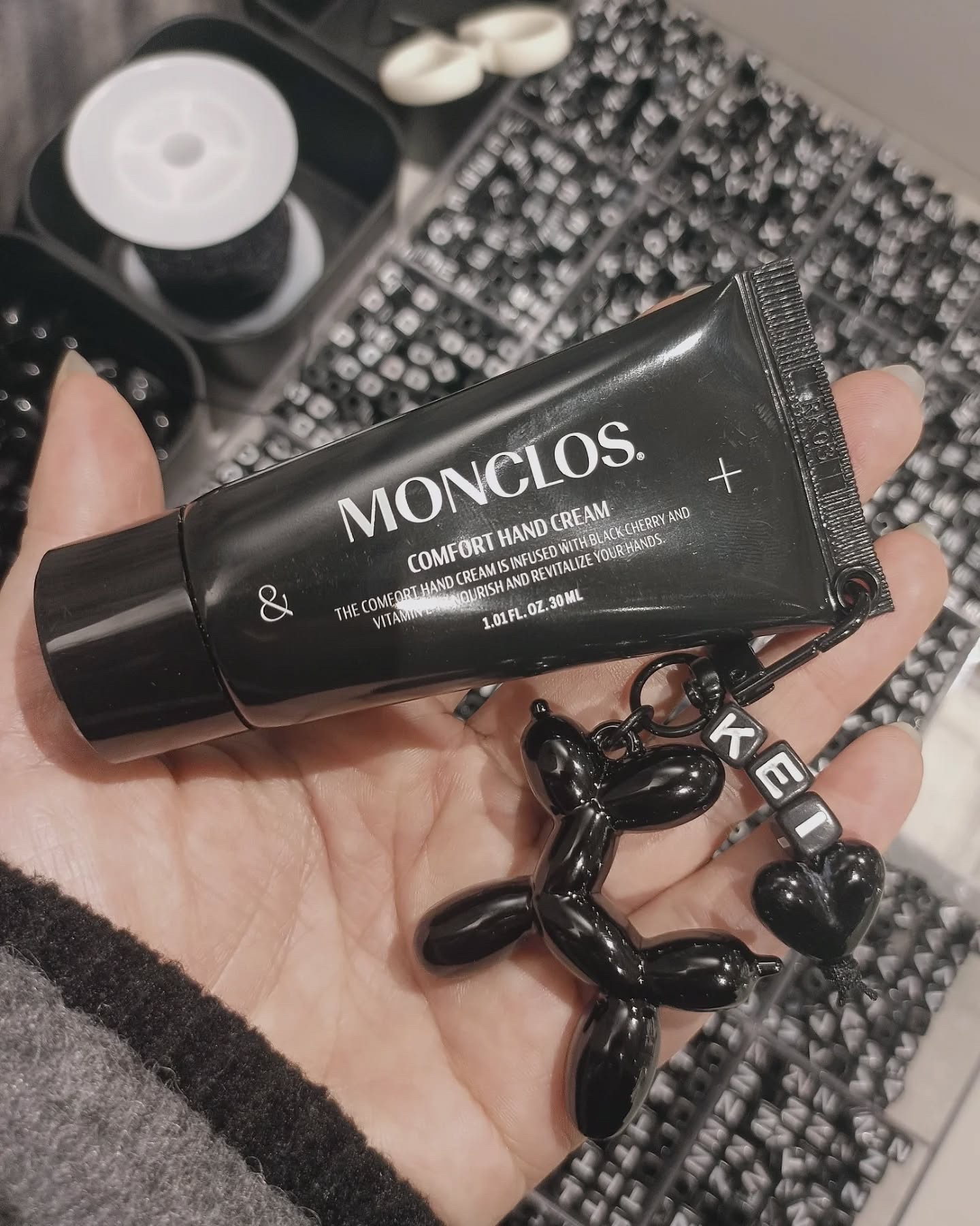 コンフォートハンドクリーム/MONCLOS/ハンドクリームを使ったクチコミ（2枚目）