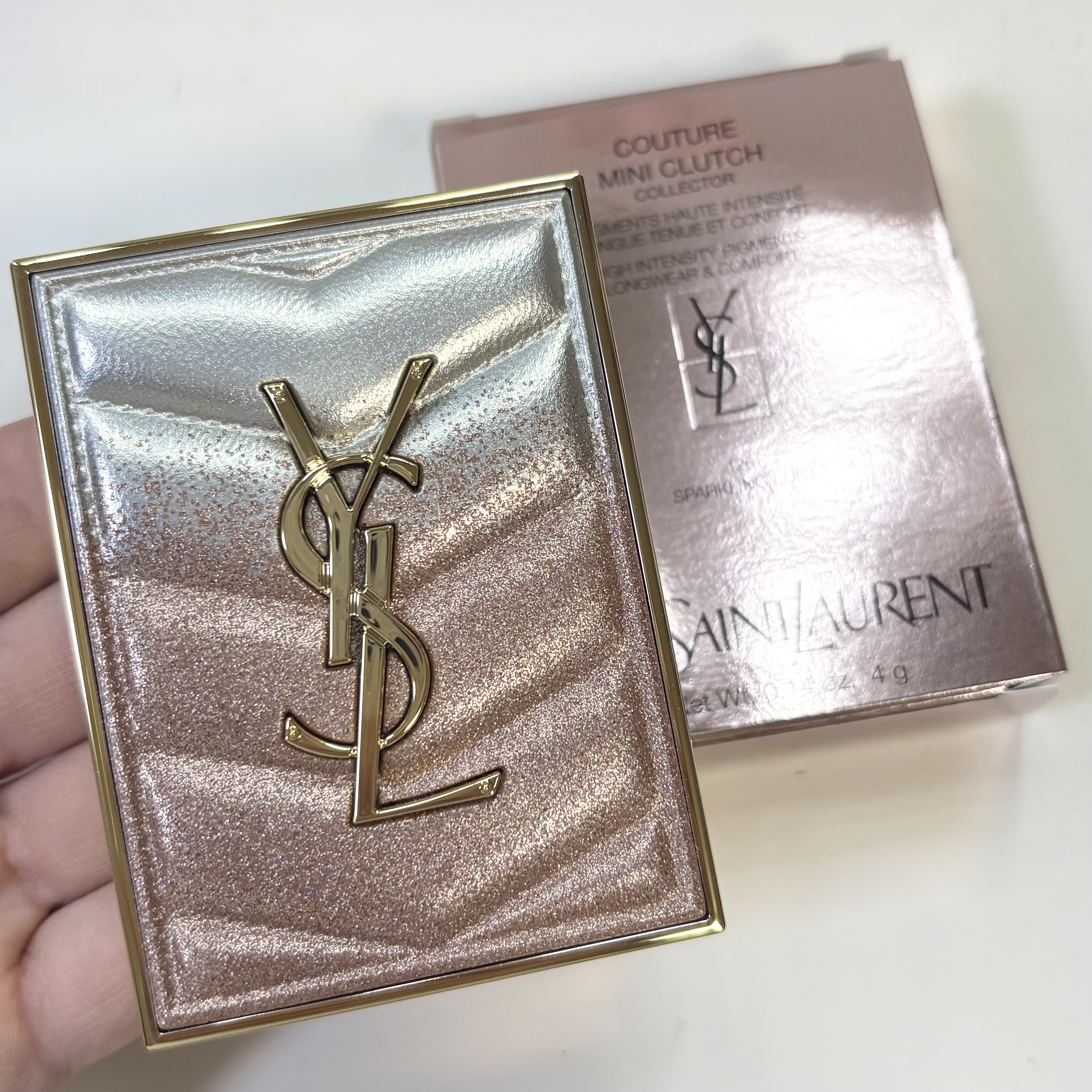 クチュール ミニ クラッチ No.126 スパークリング ラスト＜コレクター＞/YVES SAINT LAURENT BEAUTE/アイシャドウパレットを使ったクチコミ（1枚目）