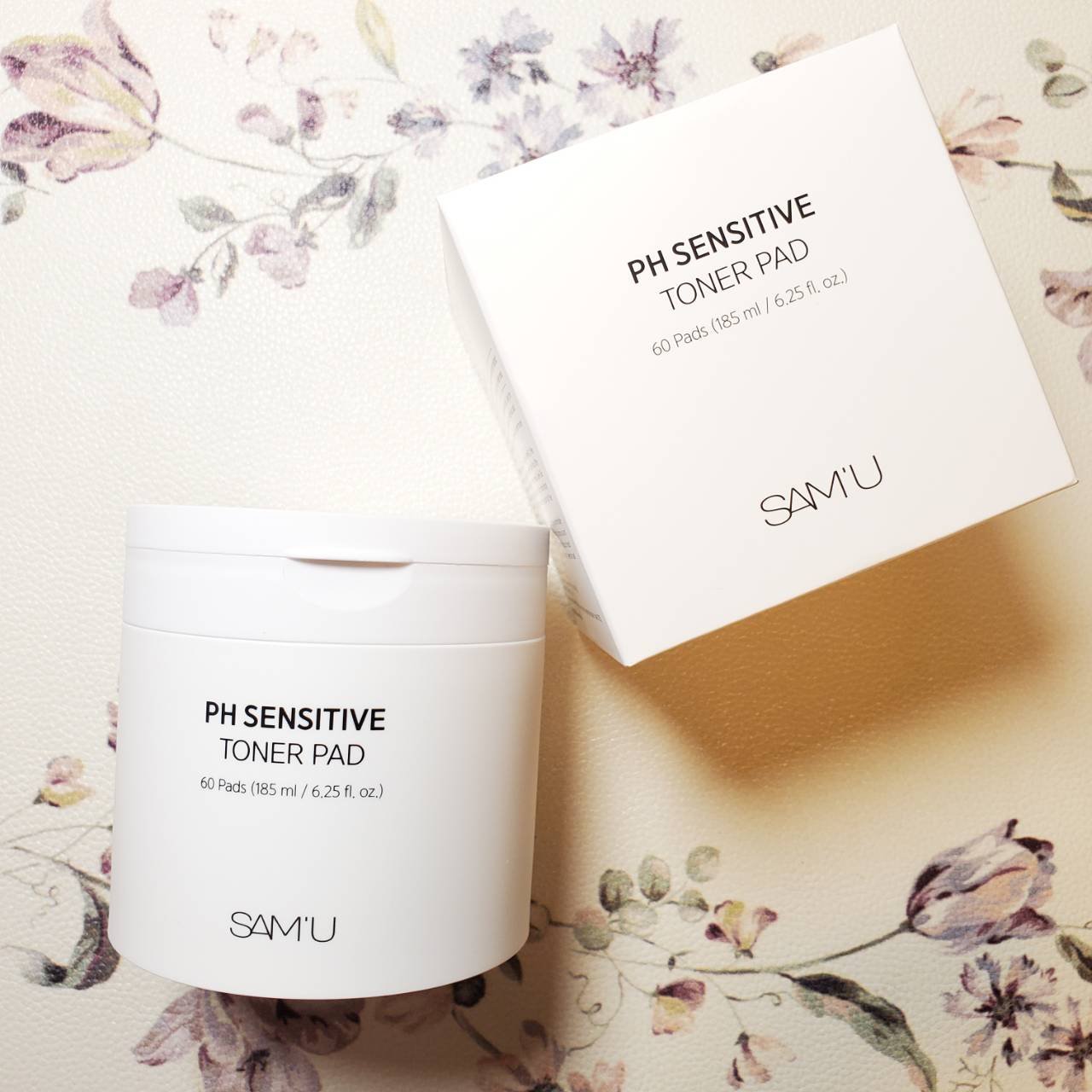 SAM'U（サミュ）公式アンバサダーとしての投稿です。
PHセンシティブトナーパッド✨

拭き取りながらやさしく角質ケアできる、
エッセンスがたっぷりのトナーパッド！

大判サイズのシートで、2分割でき