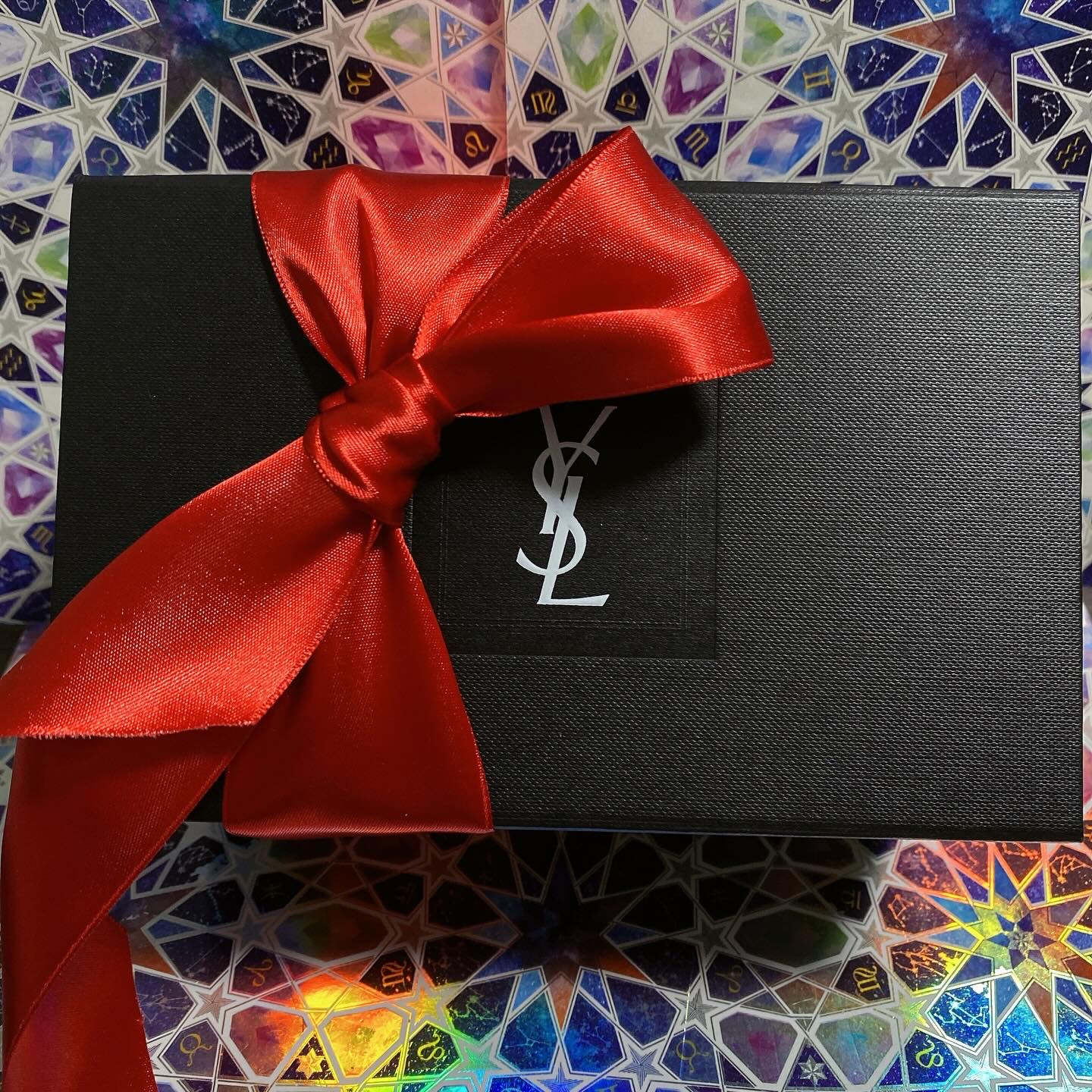 クチュール ミニ クラッチ/YVES SAINT LAURENT BEAUTE/アイシャドウパレットを使ったクチコミ（3枚目）