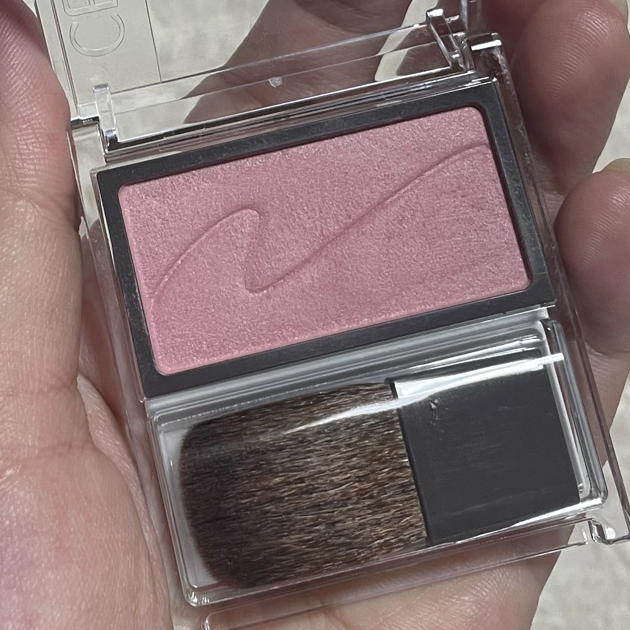 チークブラッシュ/CEZANNE/パウダーチークを使ったクチコミ（2枚目）