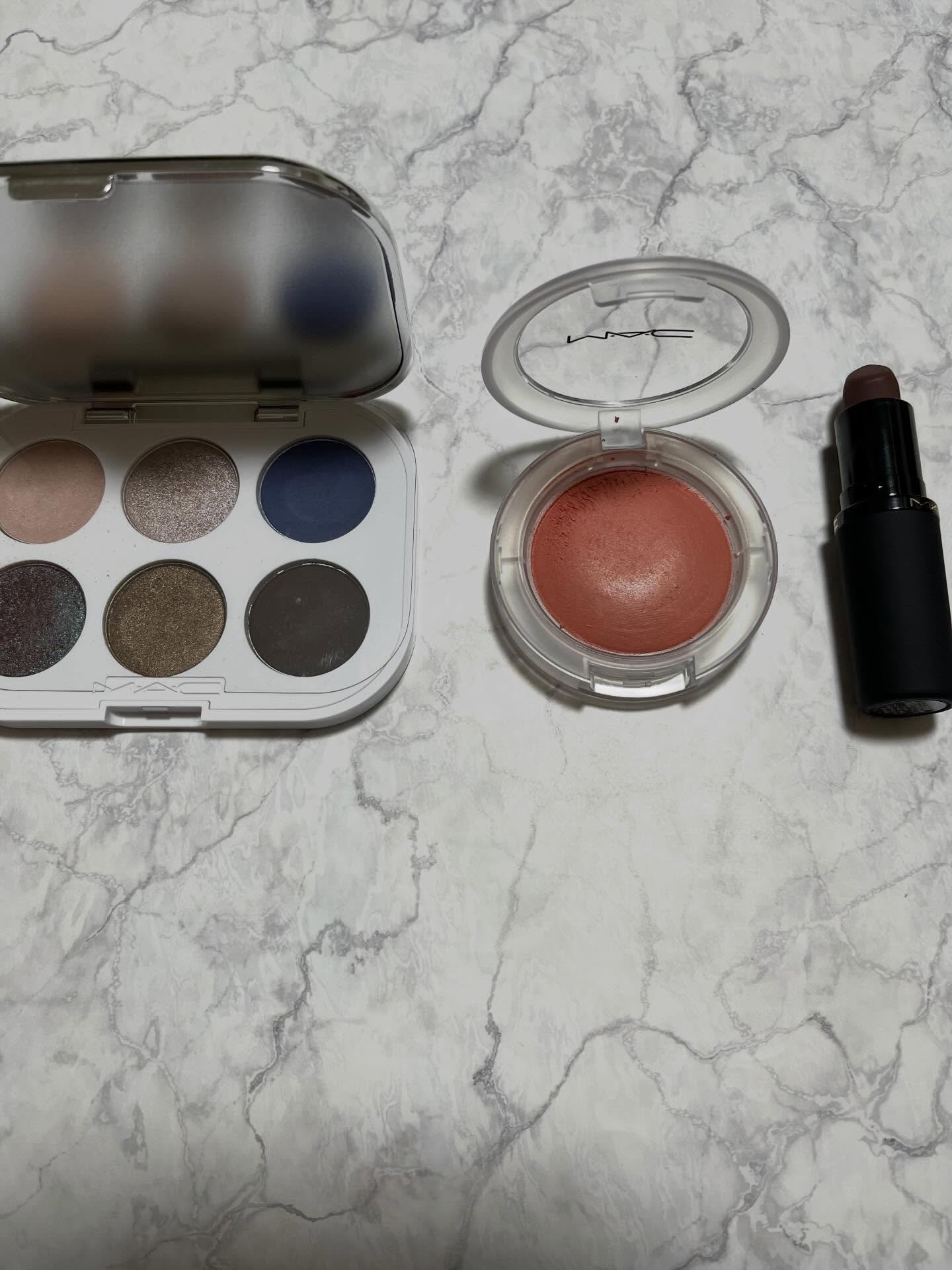 グロー プレイ ブラッシュ グランド/M・A・C/ジェル・クリームチークを使ったクチコミ（1枚目）