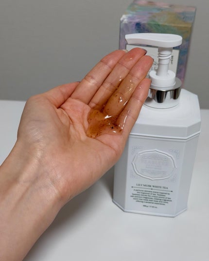パフュームボディウォッシュ リリームスクホワイトティー/TEABLESS/ボディソープを使ったクチコミ(2枚目)