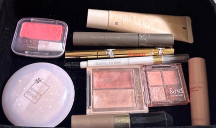 アンドバイロムアンド グラッシーボムティント/&nd by rom&nd/リップティントを使ったクチコミ(1枚目)