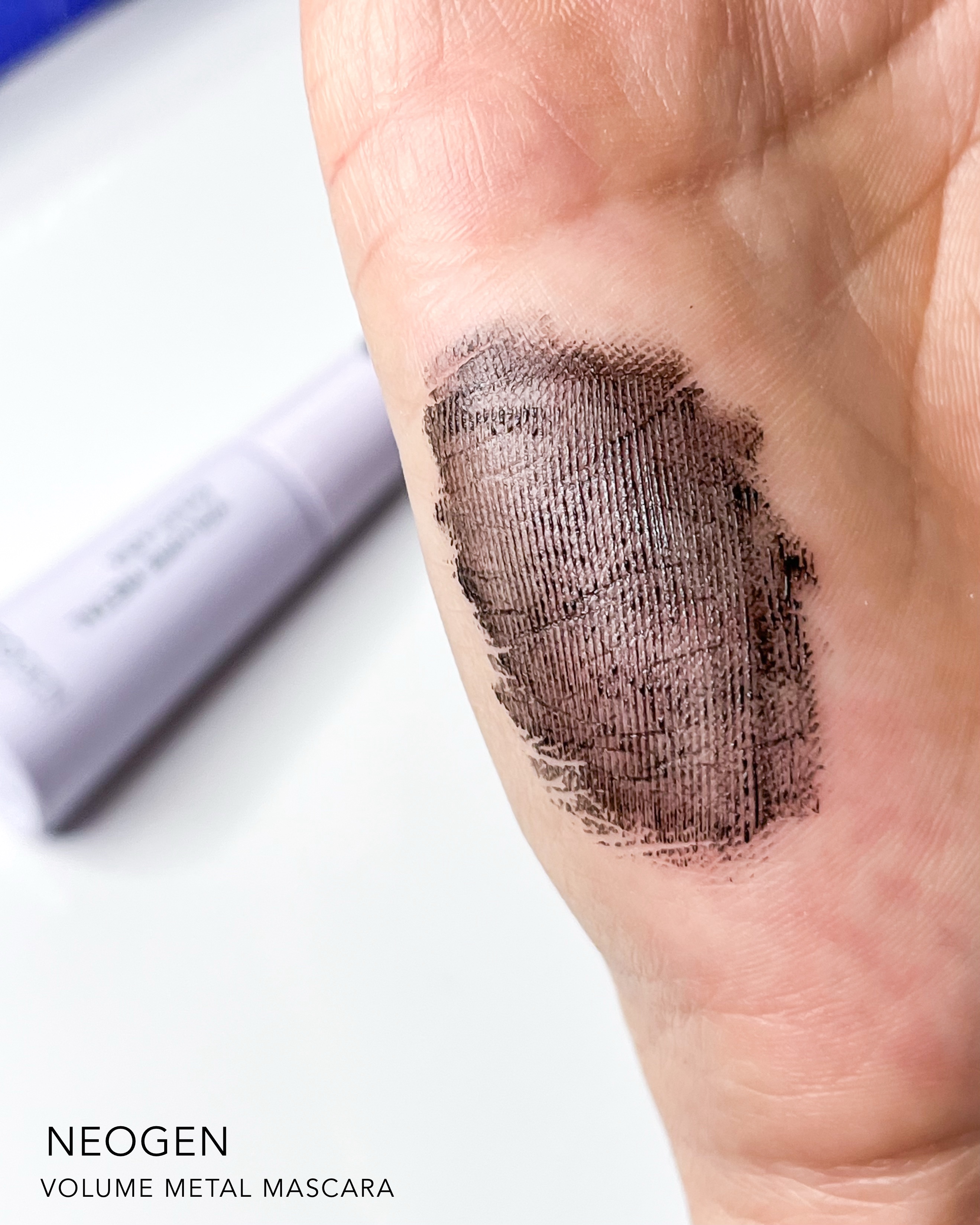 ボリュームメタルマスカラ/NEOGEN/マスカラを使ったクチコミ（3枚目）