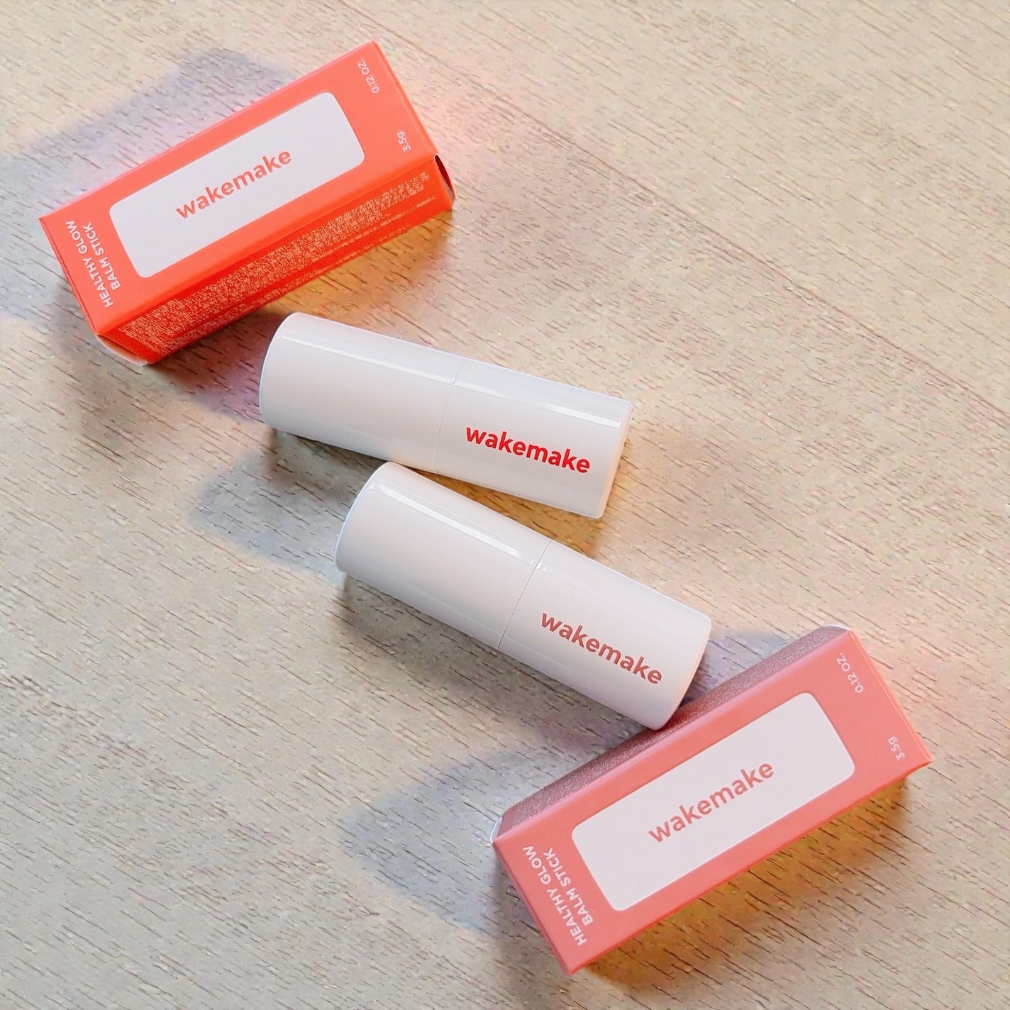 ヘルシーグロウバームスティック/wakemake/口紅を使ったクチコミ(2枚目)