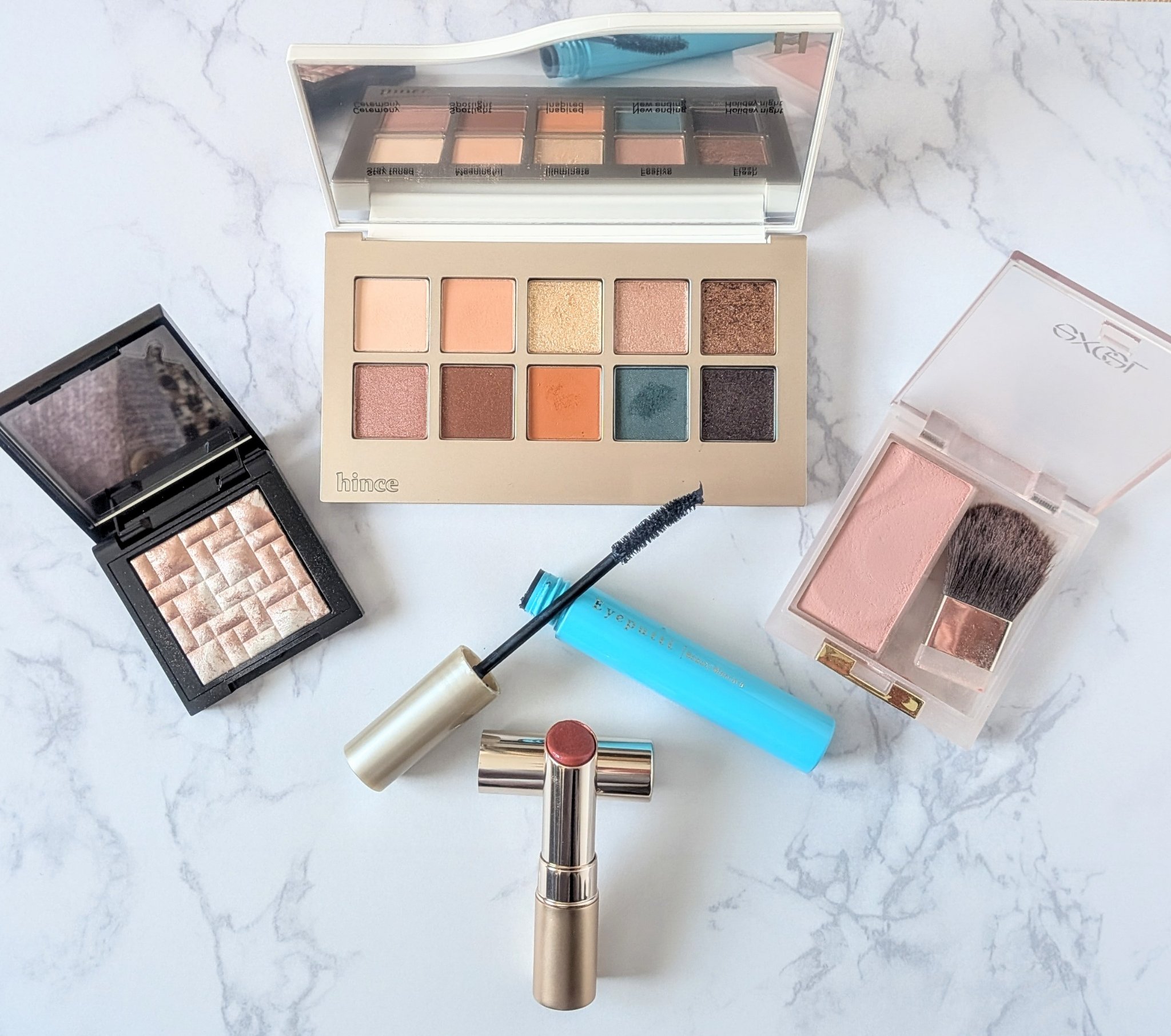 ニューデップスアイシャドウパレット/hince/アイシャドウパレットを使ったクチコミ（1枚目）