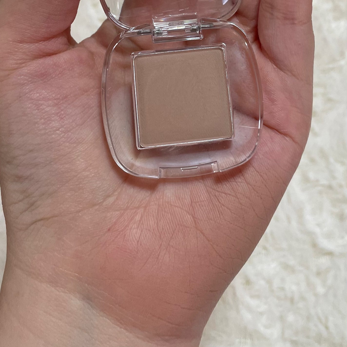 シングルアイシャドウ/hince/単色アイシャドウを使ったクチコミ(2枚目)