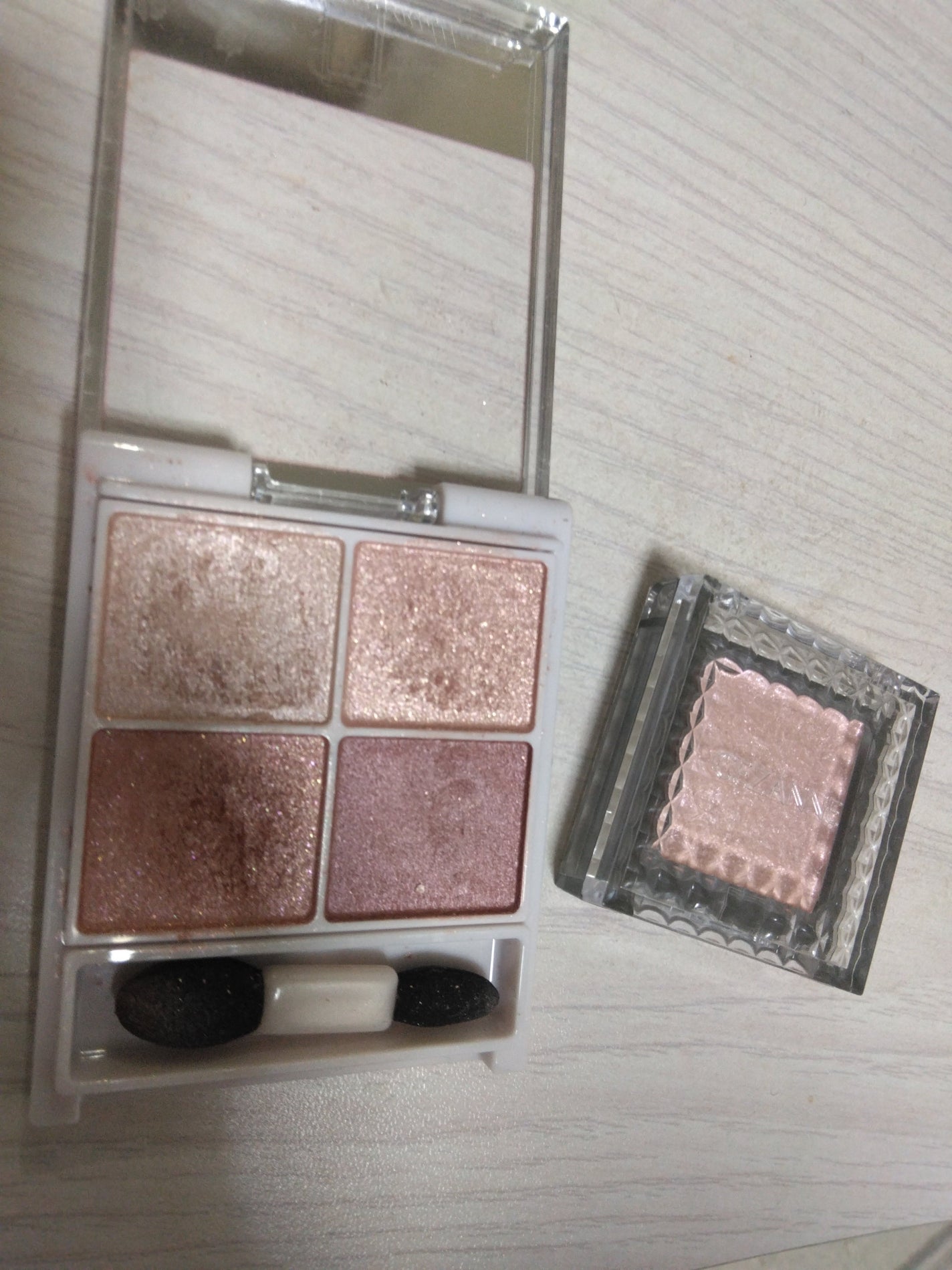 シルキースフレアイズ/キャンメイク/アイシャドウパレットを使ったクチコミ(2枚目)