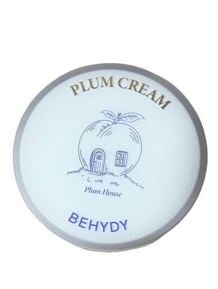 ソヨンちゃん on LIPS 「テクスチャーは一見しっかりめですが、肌にのせると驚くほど伸びが..」(4枚目)