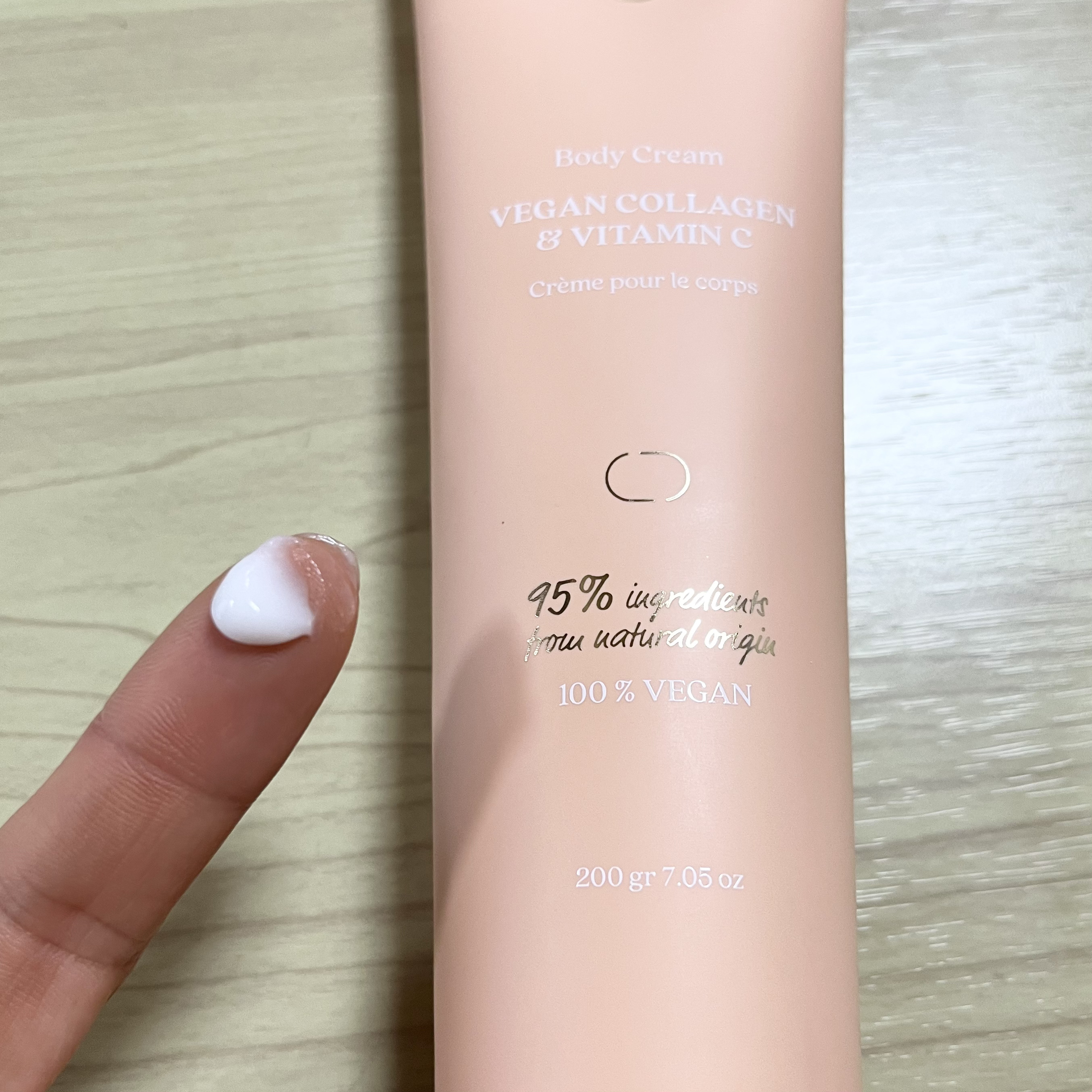 Vegan Collagen＋Vitamin C  ボディクリーム/Laline/ボディクリームを使ったクチコミ（3枚目）