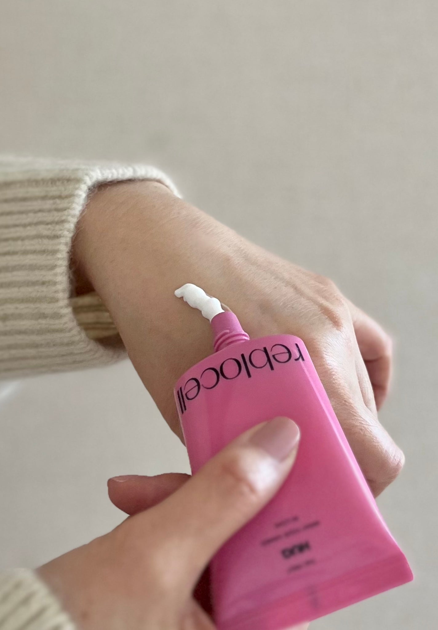 HUG ハンドクリーム/reblocell/ハンドクリームを使ったクチコミ(4枚目)