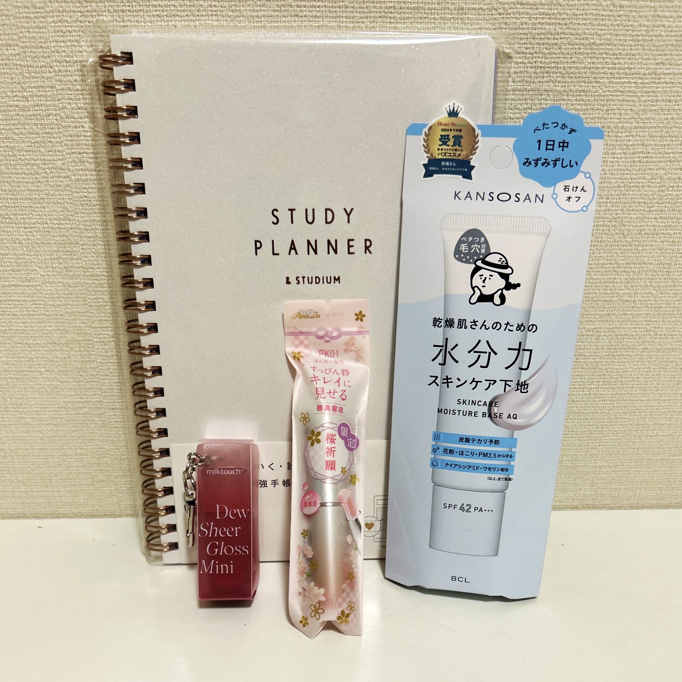 デューステインシアーリップグロス/Milk Touch/リップグロスを使ったクチコミ（1枚目）