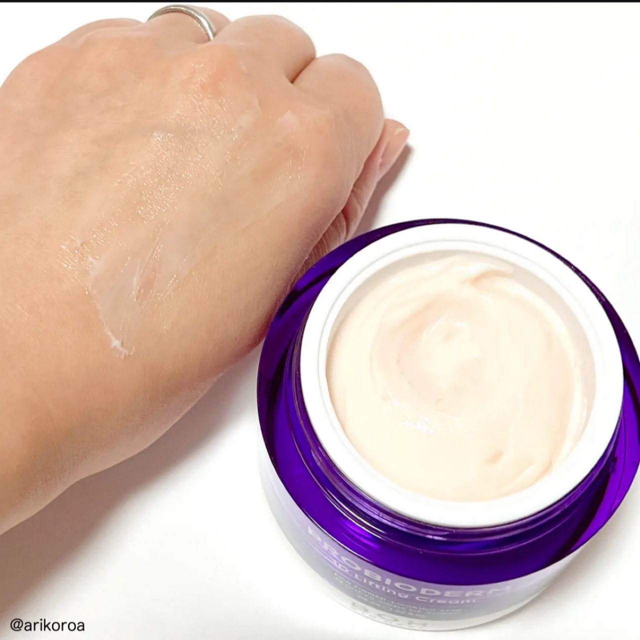 バイオヒールボ プロバイオダーム 3Dリフティングクリーム/BIOHEAL BOH/フェイスクリームを使ったクチコミ（3枚目）