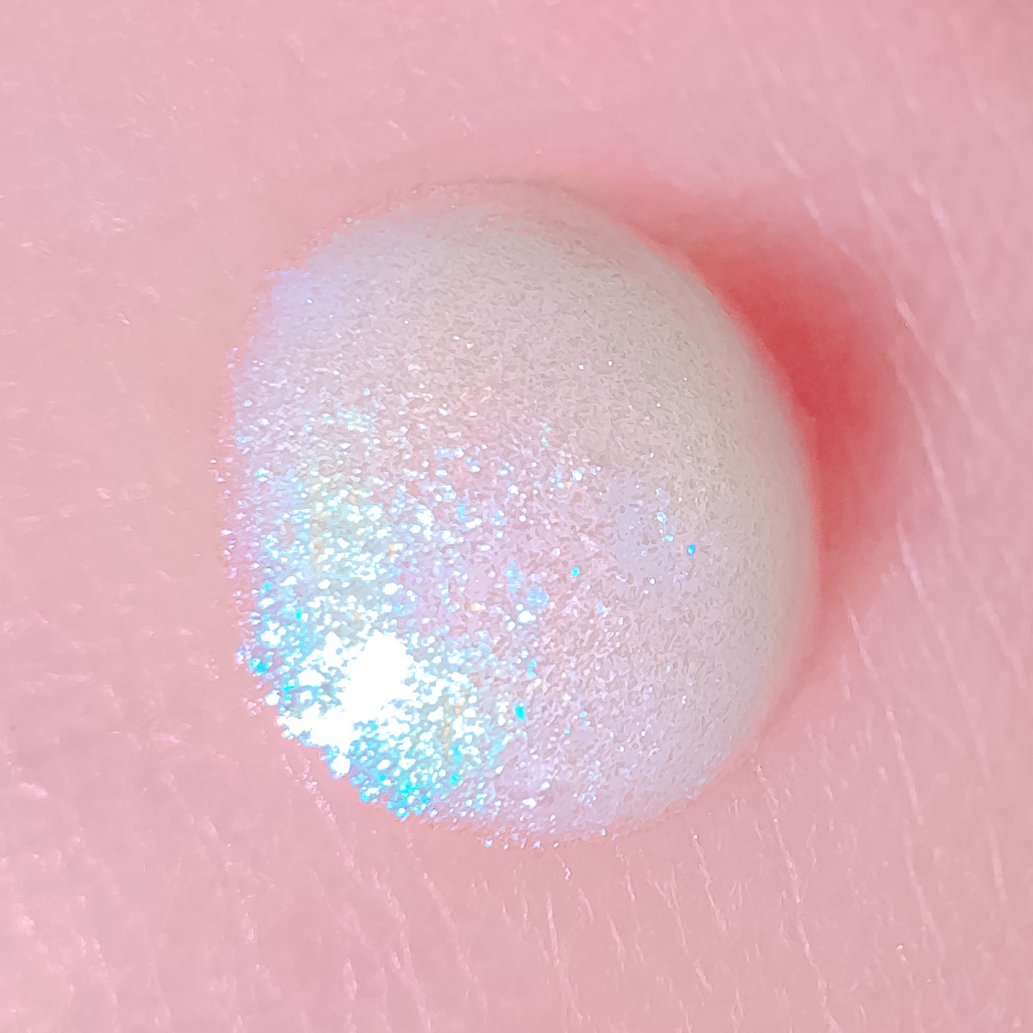 スキンフィニッシュ ライトストラック リキッド ハイライター/M・A・C/リキッドハイライトを使ったクチコミ（3枚目）