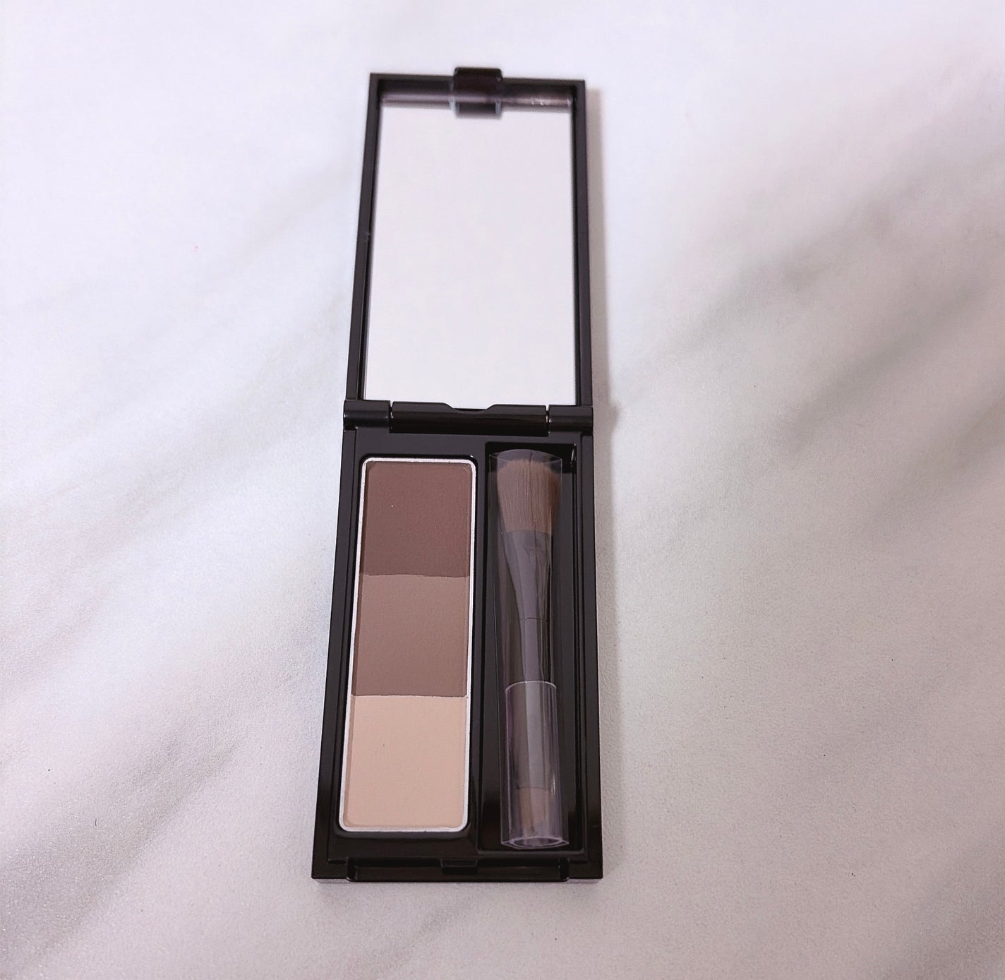 ケイト デザイニングアイブロウ3D/KATE/パウダーアイブロウを使ったクチコミ(1枚目)