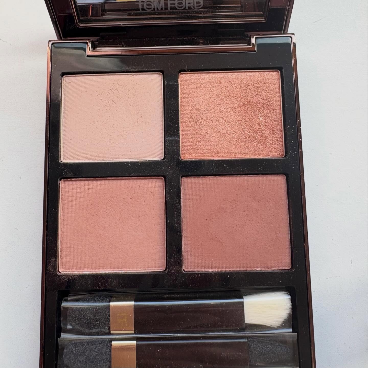 アイ カラー クォード/TOM FORD BEAUTY/アイシャドウパレットを使ったクチコミ（2枚目）