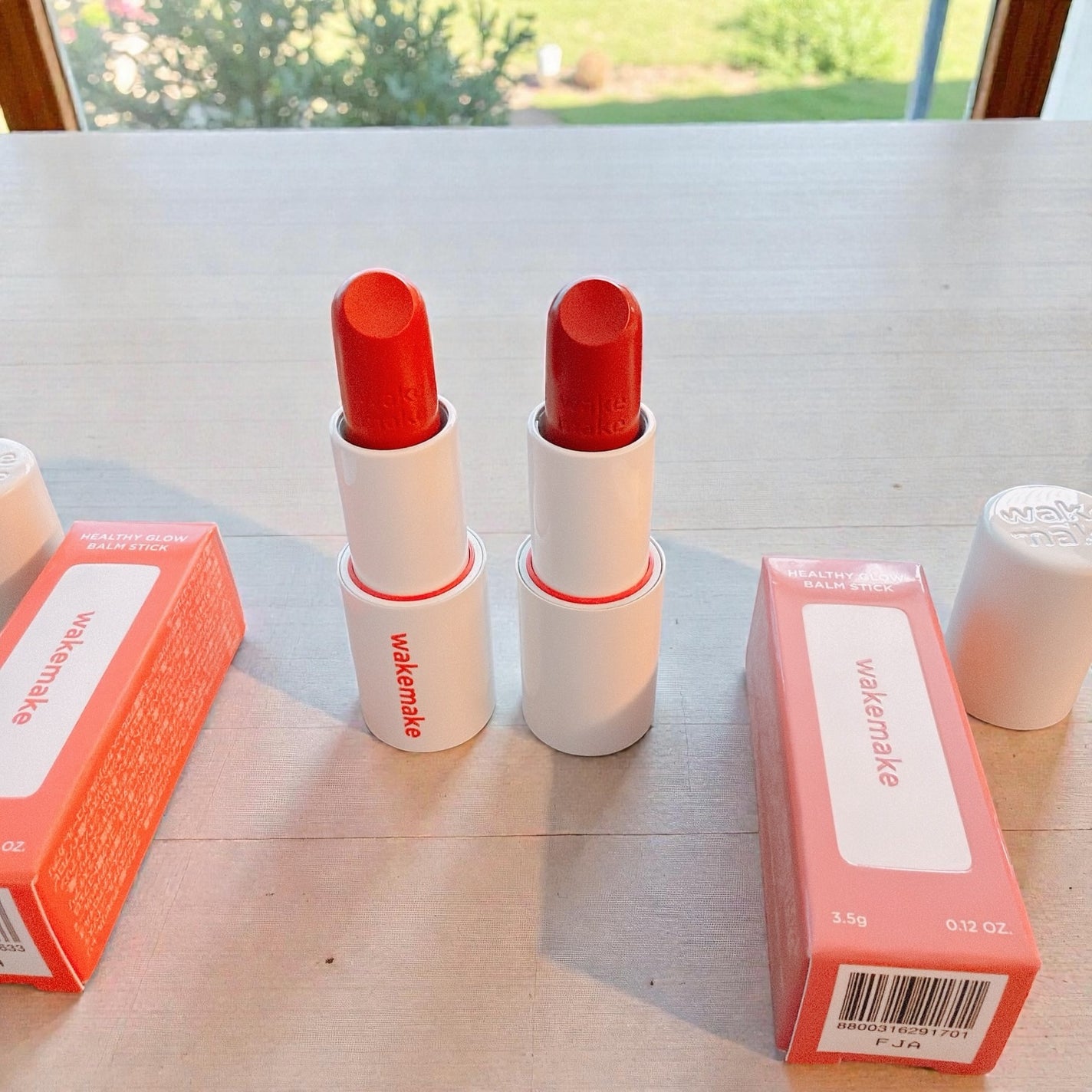 ヘルシーグロウバームスティック/wakemake/口紅を使ったクチコミ(3枚目)