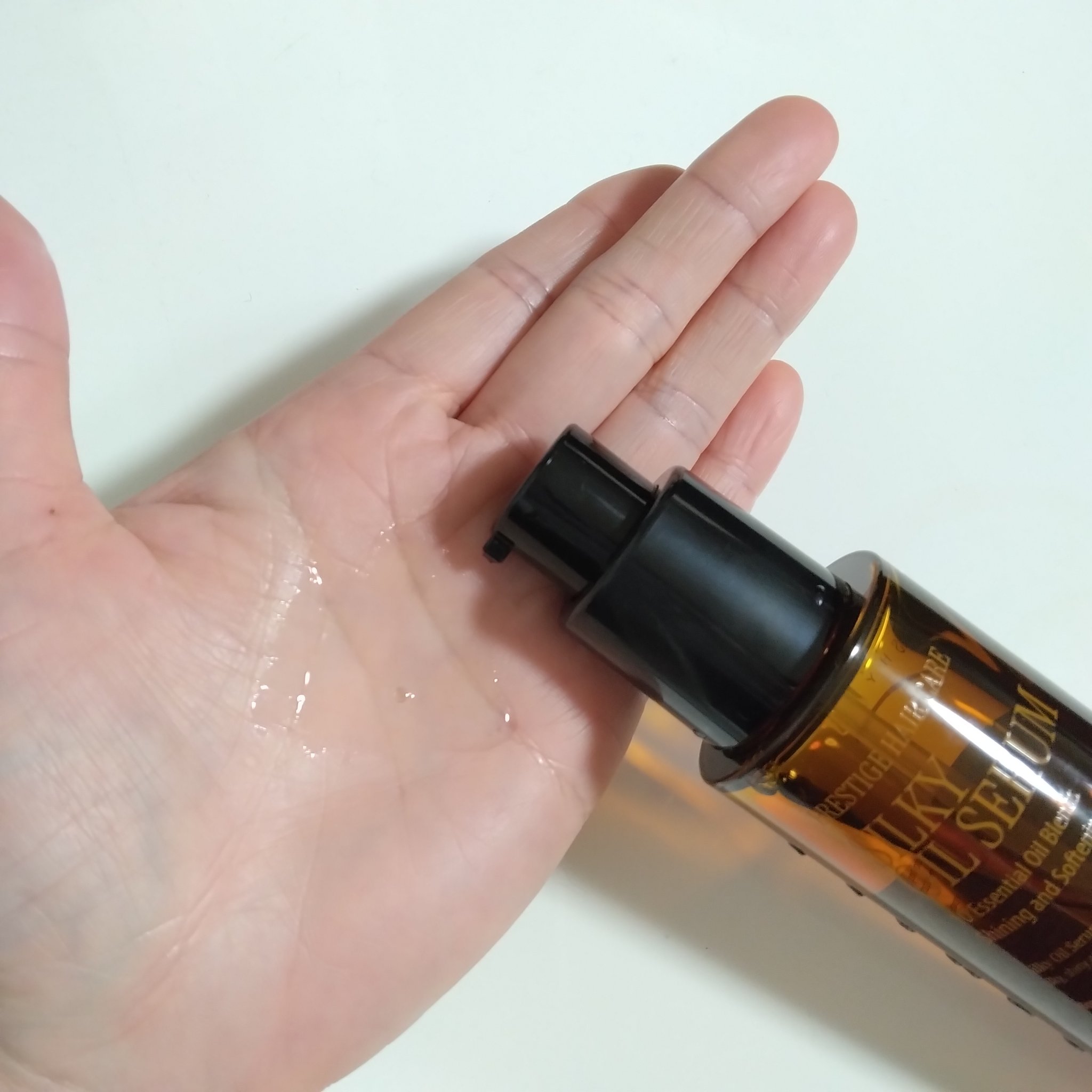 SILKY OIL SERUM/CULRY SHYLL/ヘアオイルを使ったクチコミ（2枚目）