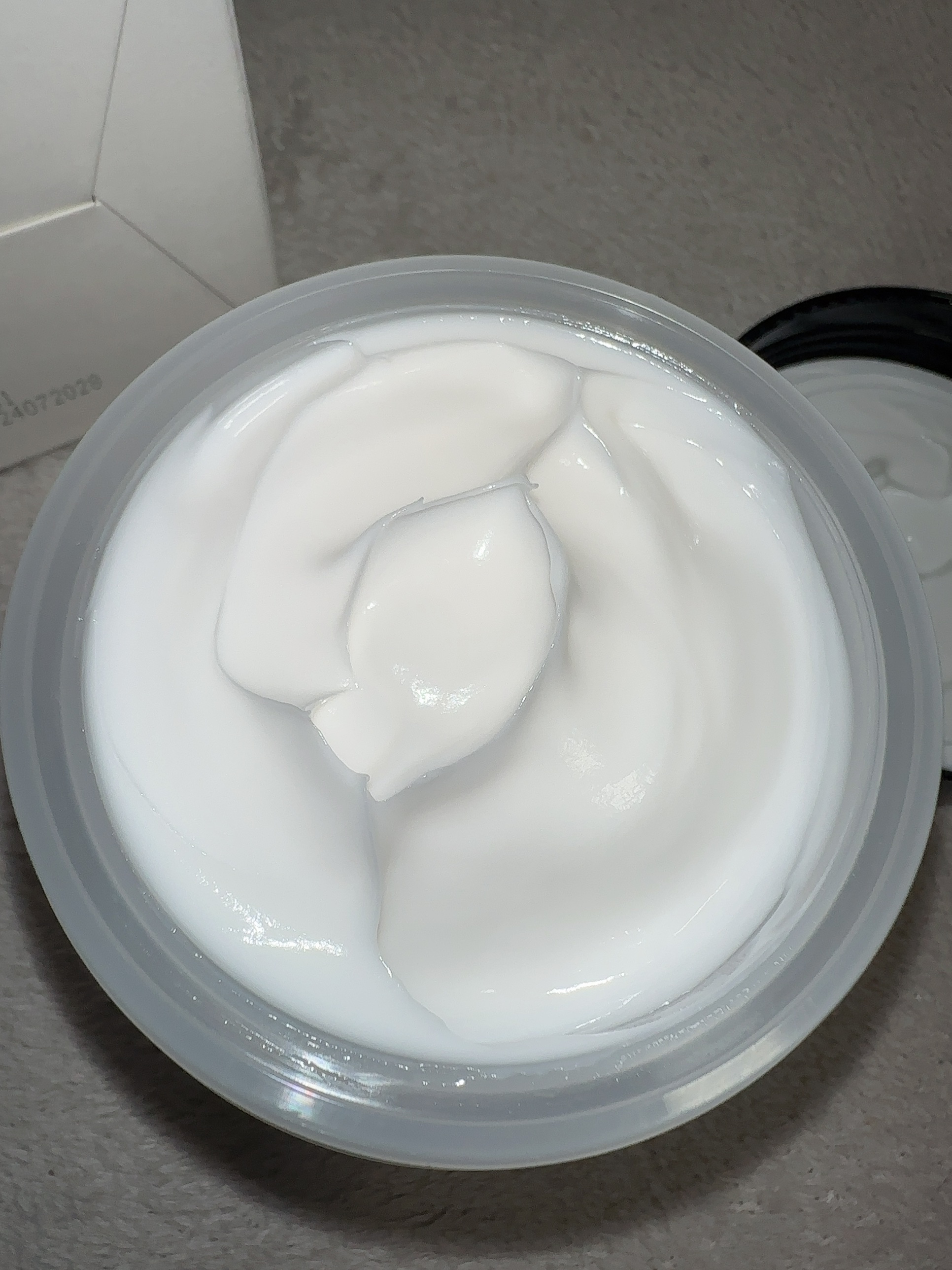 BnDアンダーアームクリーム(ボディクリーム)/BnD/デリケートゾーンケアを使ったクチコミ（2枚目）