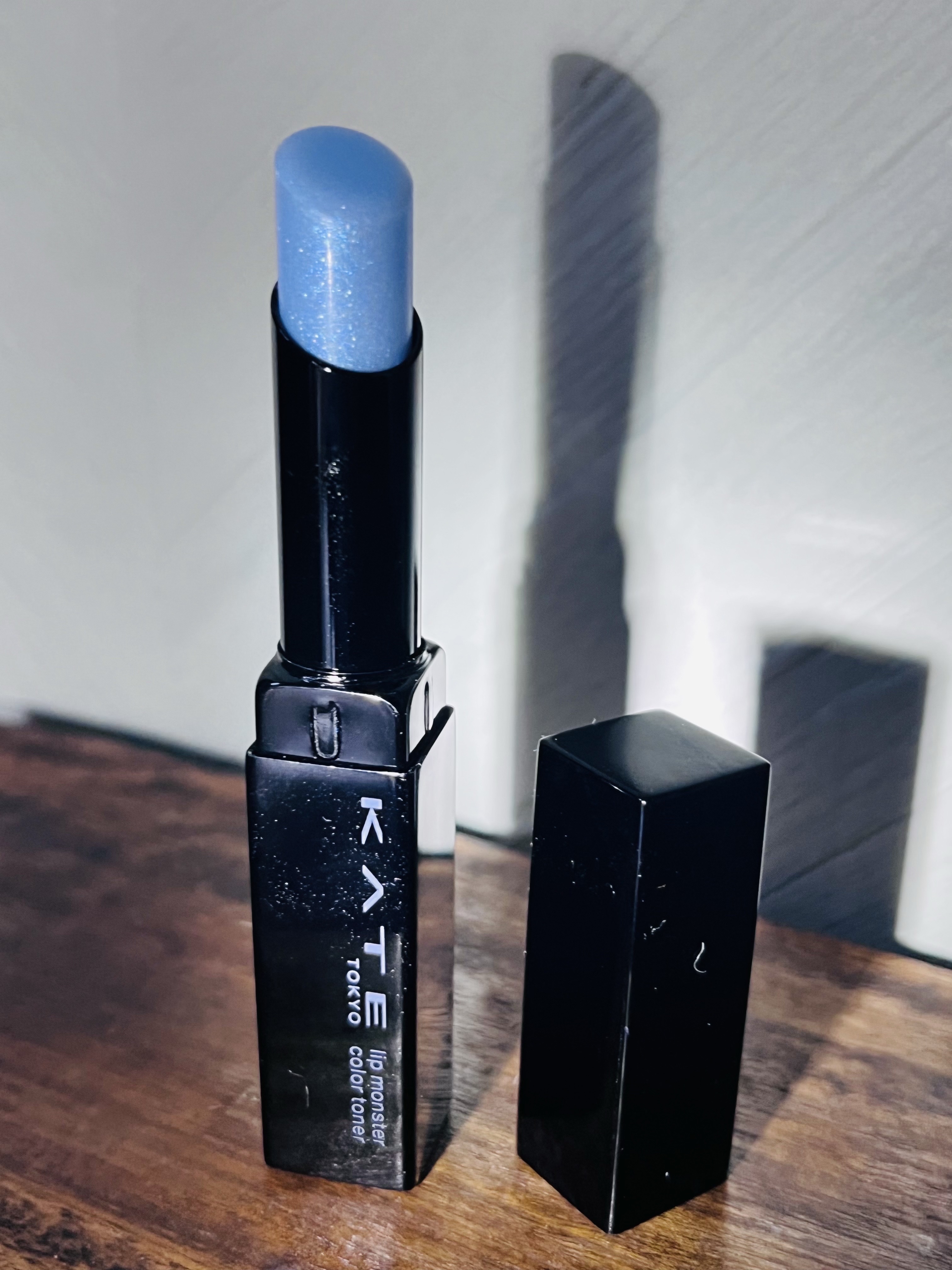 ケイト リップモンスターカラートナー/KATE/口紅を使ったクチコミ（2枚目）