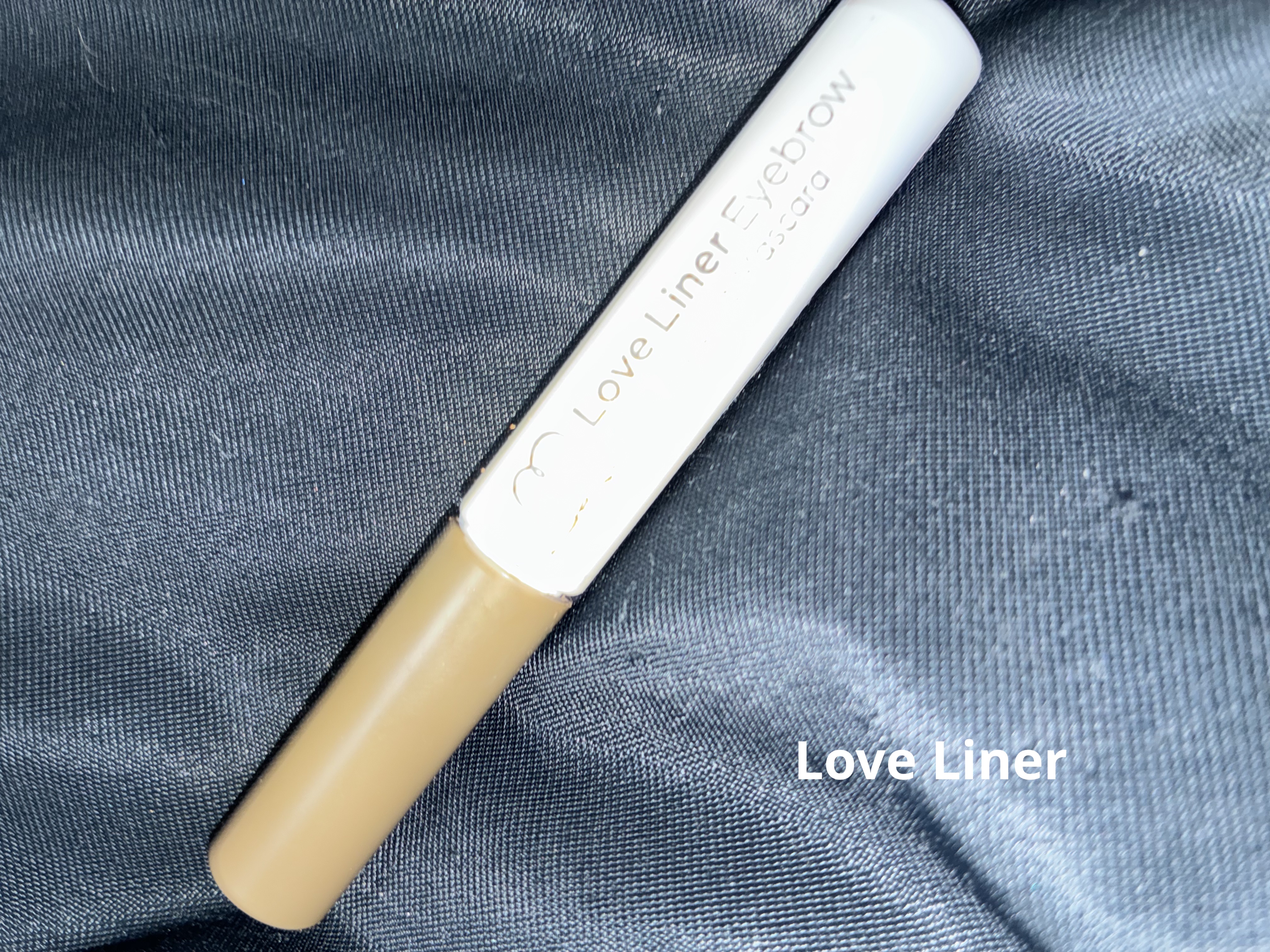 ラブ・ライナー　シグネチャーフィットマスカラ＜アイブロウ＞/ラブ・ライナー/眉マスカラを使ったクチコミ（1枚目）