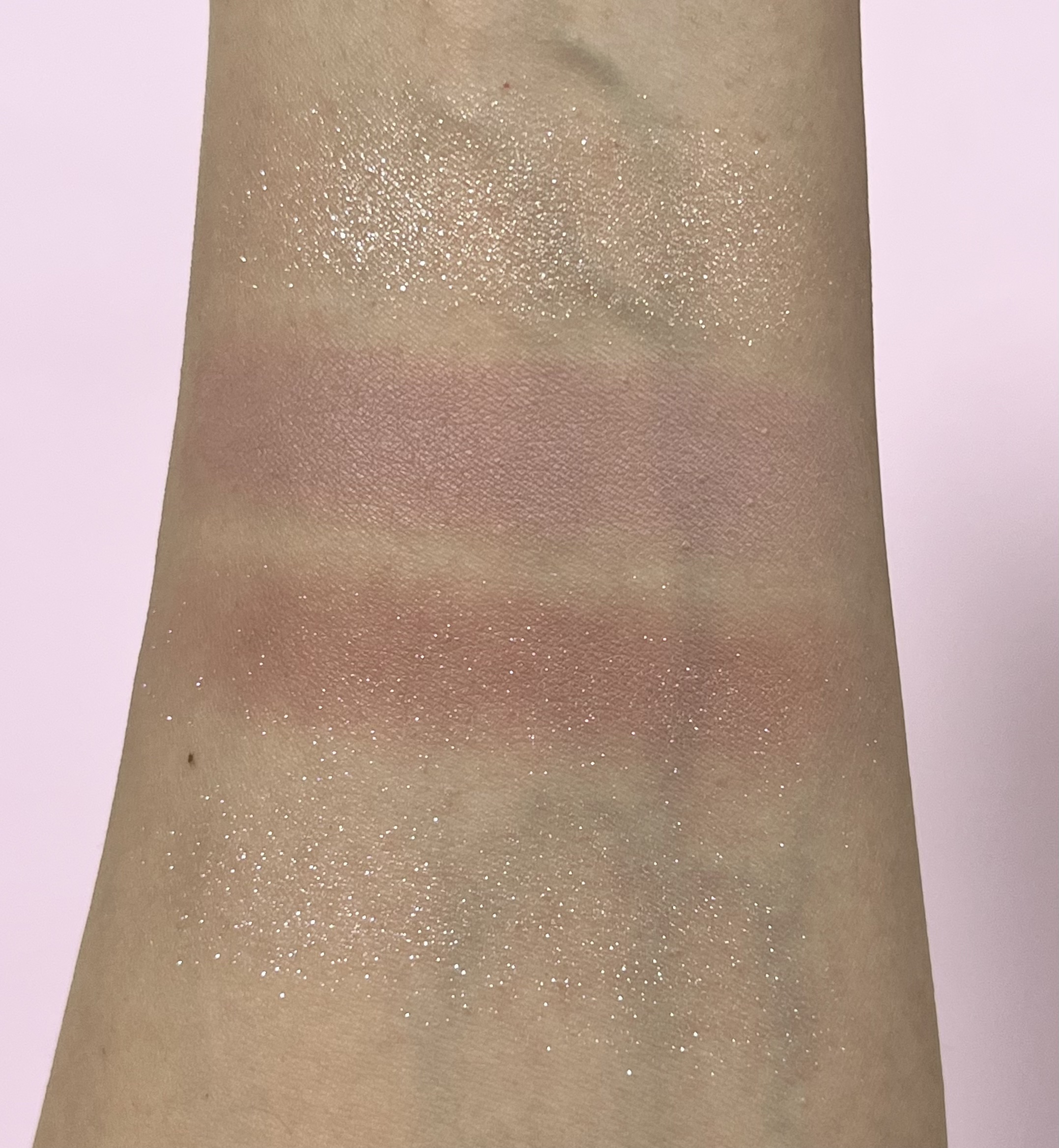 クチュール ミニ クラッチ/YVES SAINT LAURENT BEAUTE/アイシャドウパレットを使ったクチコミ（3枚目）