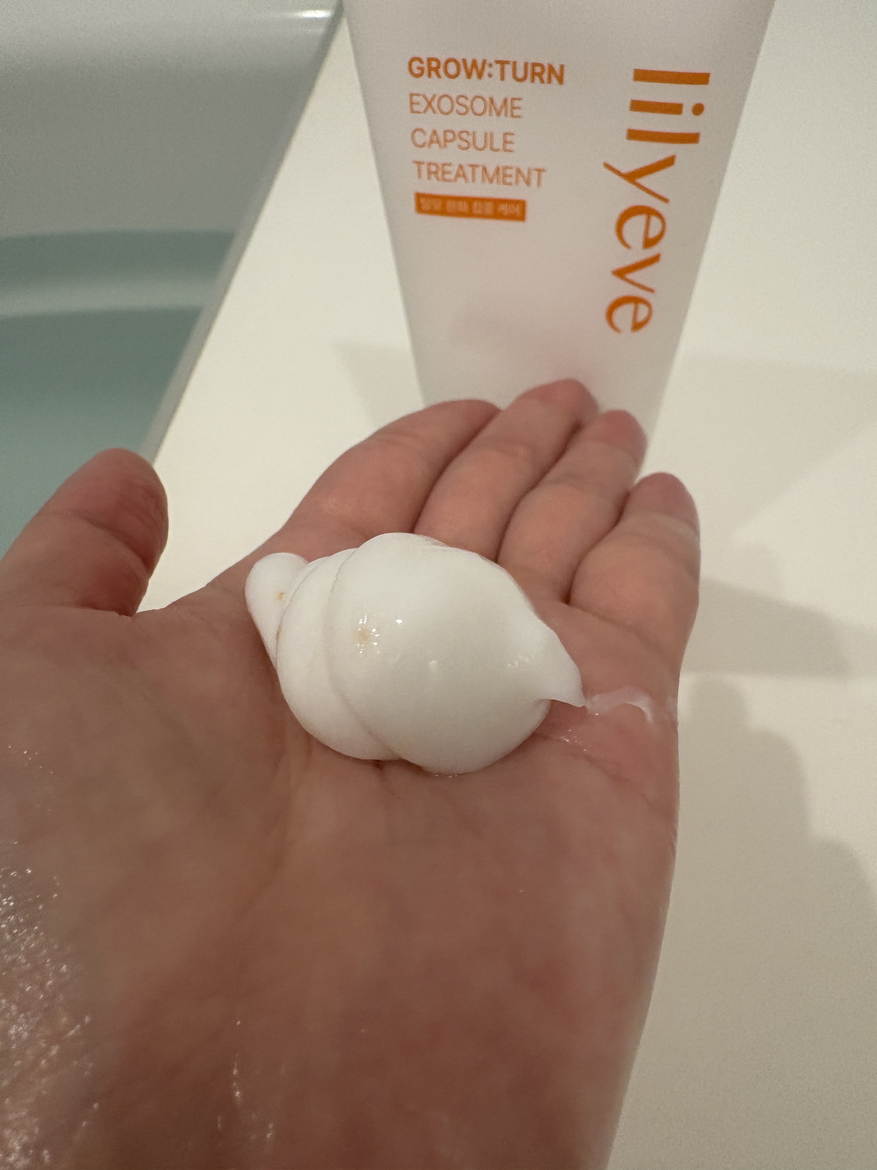 グローターン エクソソーム カプセル トリートメン/リリーイブ/洗い流すヘアトリートメントを使ったクチコミ（3枚目）