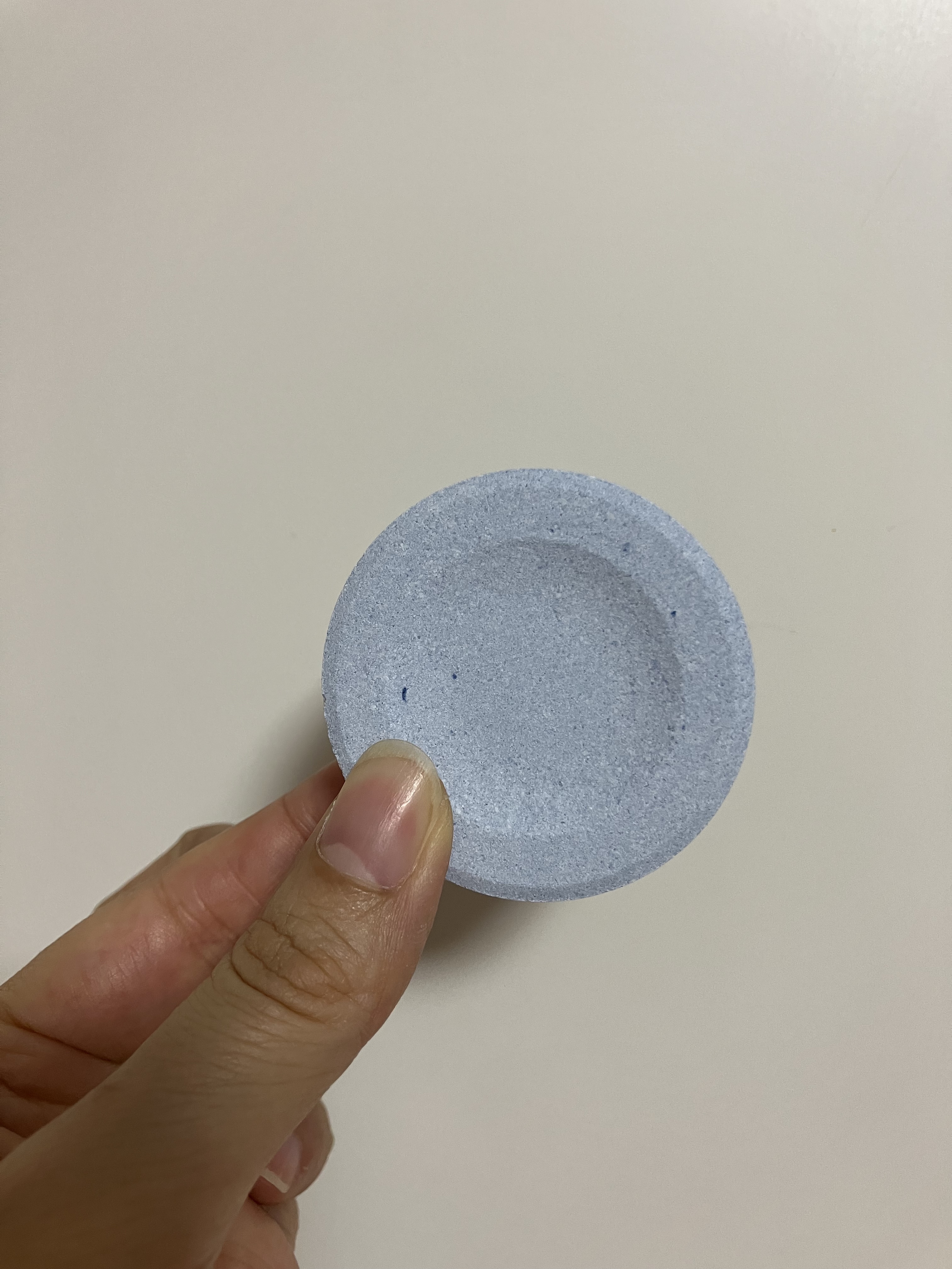 クナイプ クナイプ グーテナハト スパークリングタブレット ホップ＆バレリアンの香りのクチコミ「クナイプ グーテナハト スパークリングタブレット ホップ＆バレリアンの香り
1錠入り
¥308.....」（2枚目）