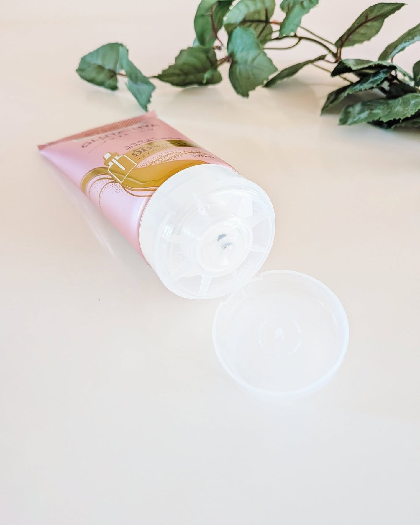 グルタヒア ボディローション ブライトニング/ヴァセリン/ボディローションを使ったクチコミ(2枚目)