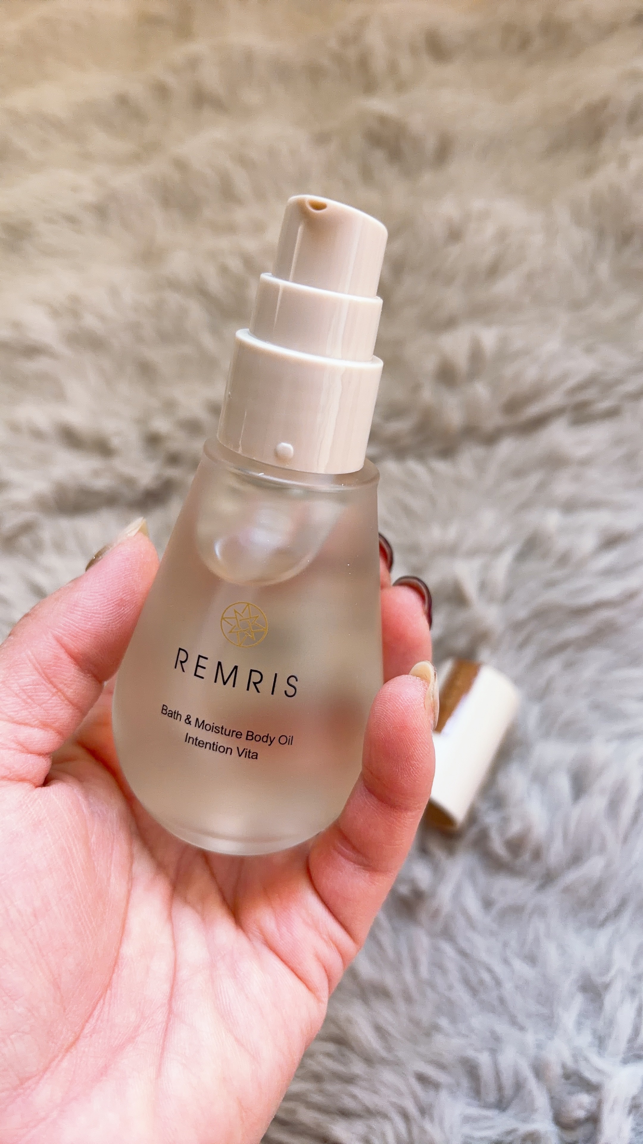 バス＆モイスチャーボディオイル/REMRIS/ボディオイルを使ったクチコミ（2枚目）