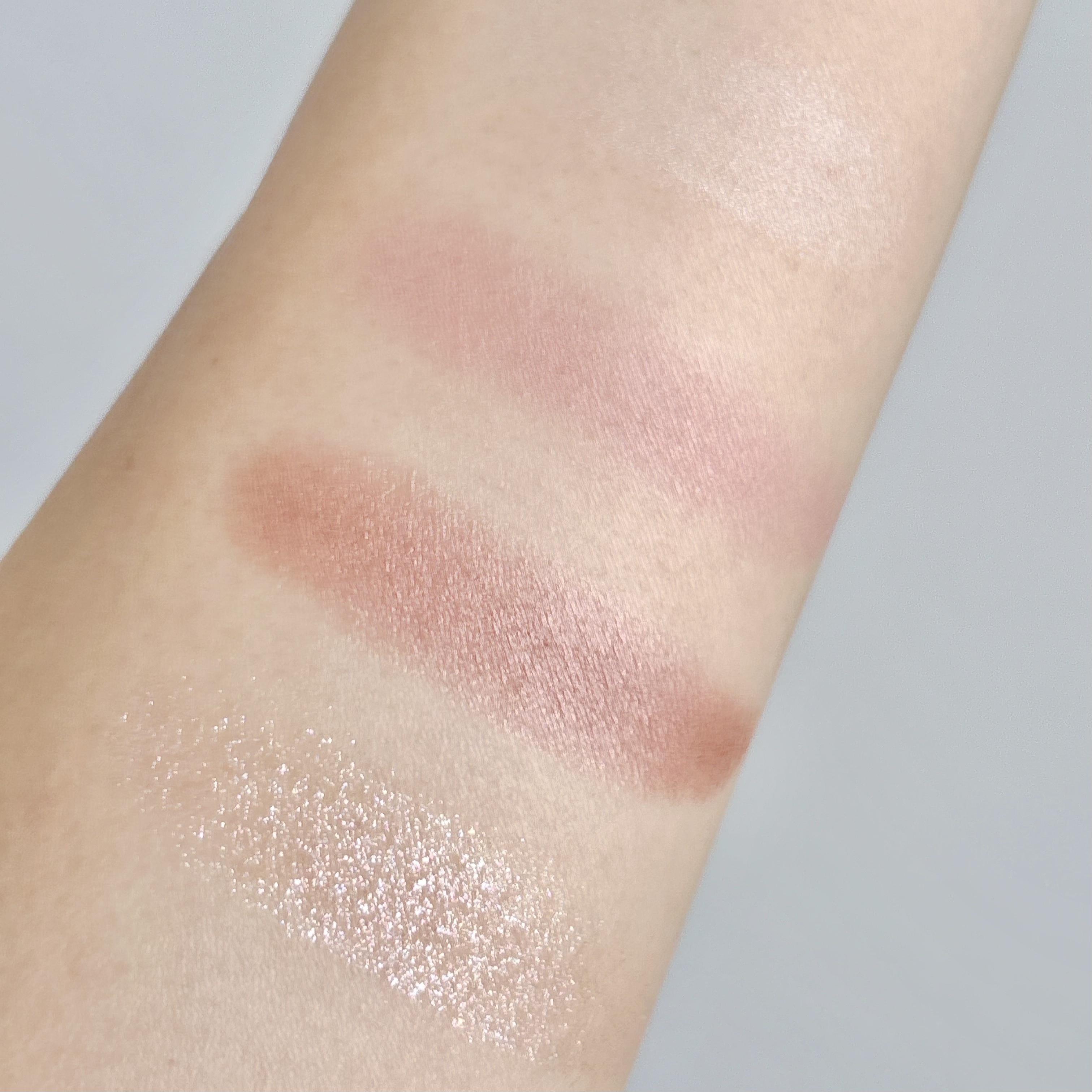 キス ズームアイポーション 03 ロゼストリーム/KiSS/アイシャドウパレットを使ったクチコミ（2枚目）