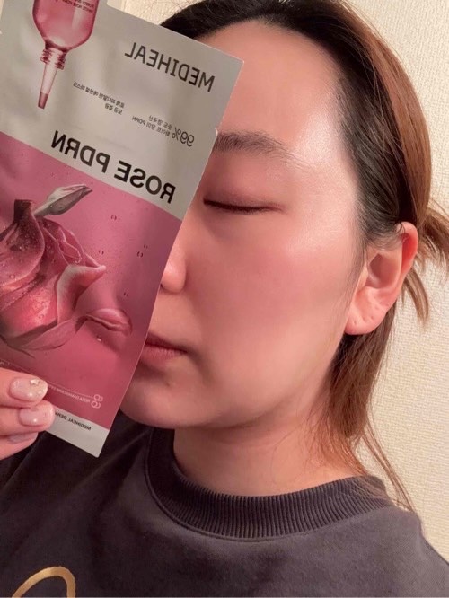 ローゼPDRNエッセンシャルマスクヘルシーグロウ/MEDIHEAL/シートマスク・パックを使ったクチコミ（3枚目）