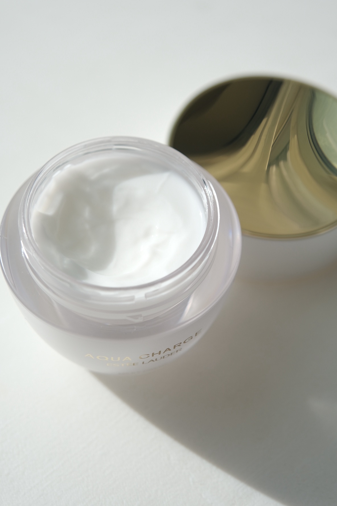 アクア チャージ 薬用 ミルキー クリーム/ESTEE LAUDER/フェイスクリームを使ったクチコミ（2枚目）