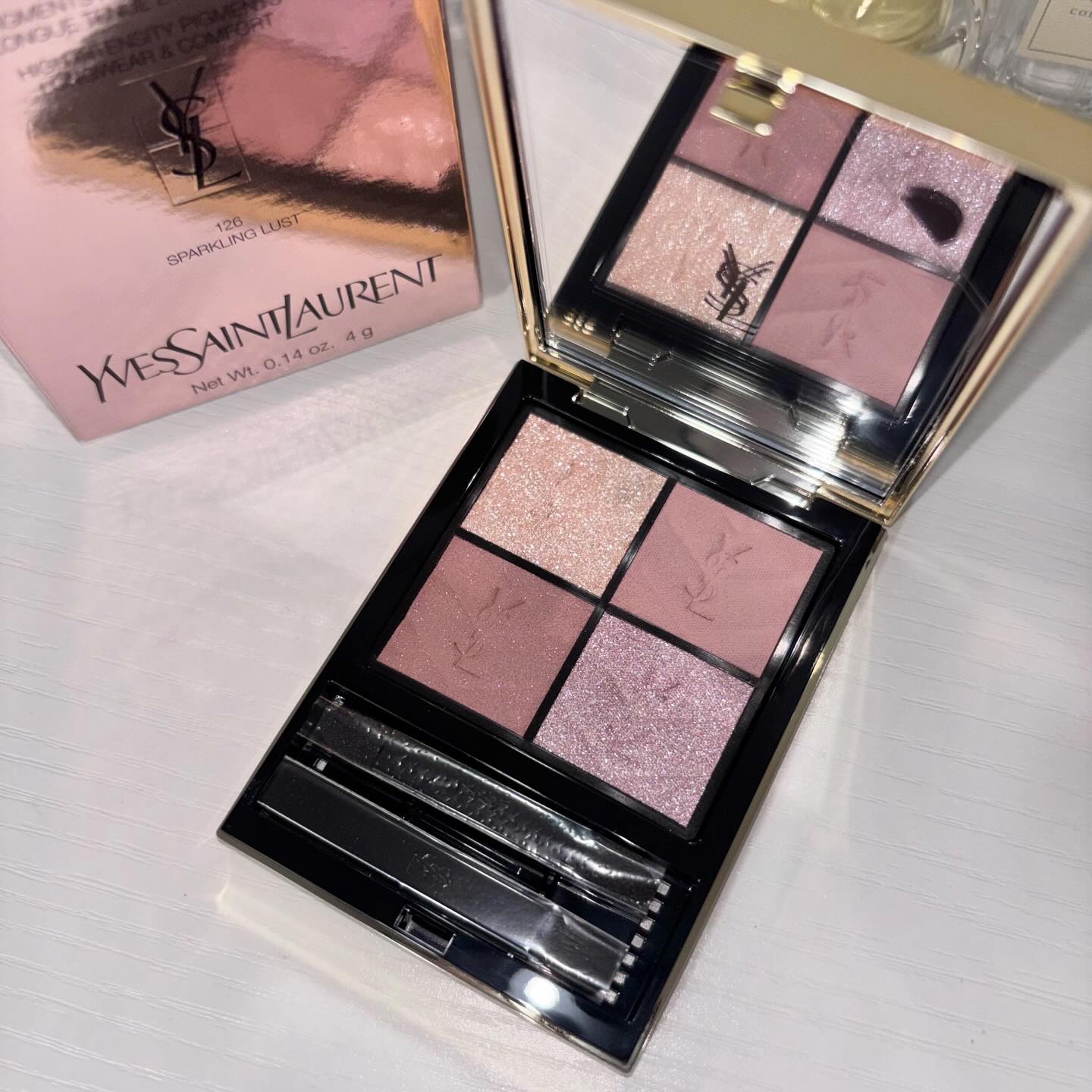 クチュール ミニ クラッチ/YVES SAINT LAURENT BEAUTE/アイシャドウパレットを使ったクチコミ（3枚目）