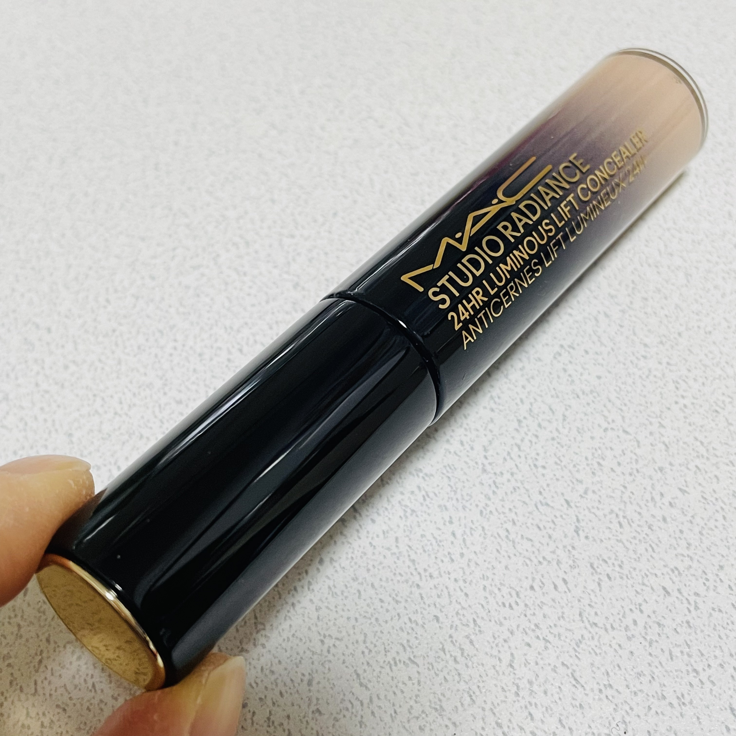 スタジオ ラディアンス 24 ルミナス コンシーラー/M・A・C/リキッドコンシーラーを使ったクチコミ（3枚目）