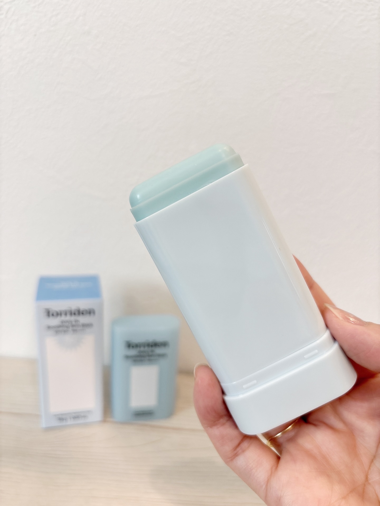 ダイブインモイスチャースージングサンスティック/Torriden/日焼け止めスティックを使ったクチコミ（3枚目）