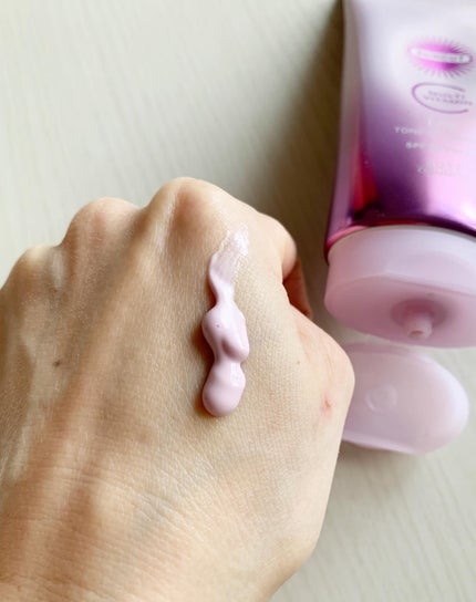 サンカット® マルチビタミン(保湿)トーンアップUV エッセンス クリアラベンダー/サンカット®/日焼け止めローションを使ったクチコミ(2枚目)