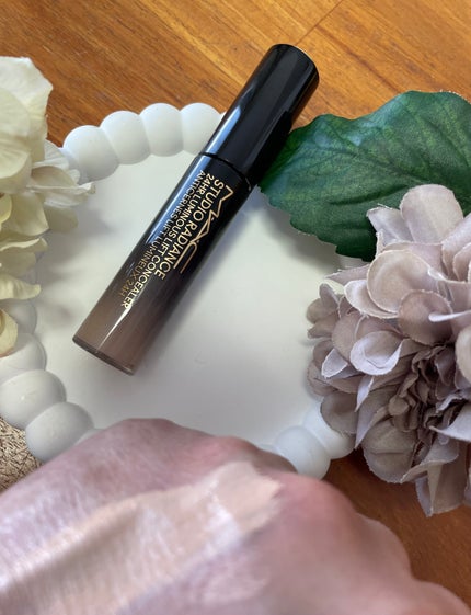 スタジオ ラディアンス 24 ルミナス コンシーラー/M・A・C/リキッドコンシーラーを使ったクチコミ(2枚目)