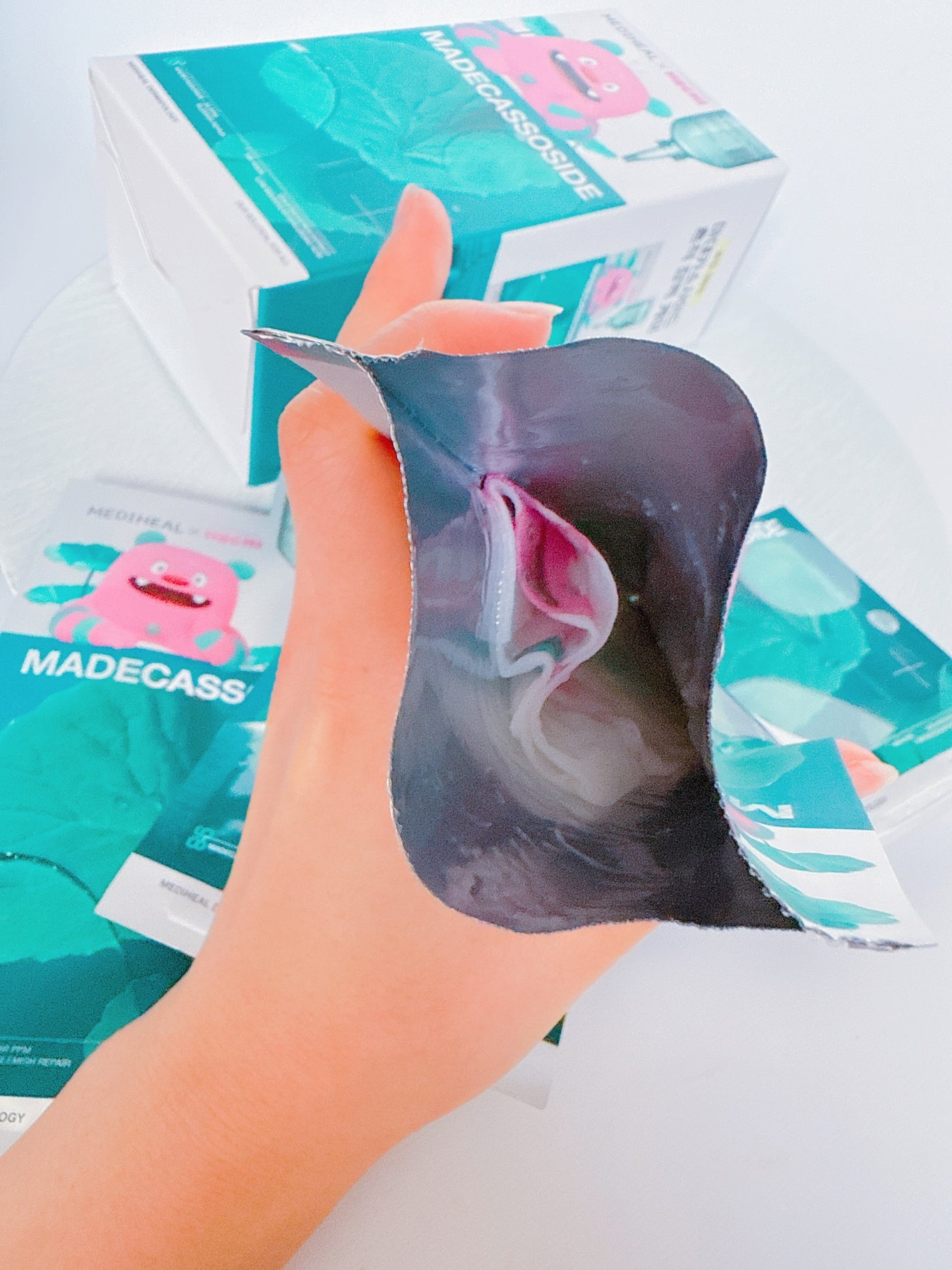 マデカッソシド エッセンシャルマスク/MEDIHEAL/シートマスク・パックを使ったクチコミ(3枚目)