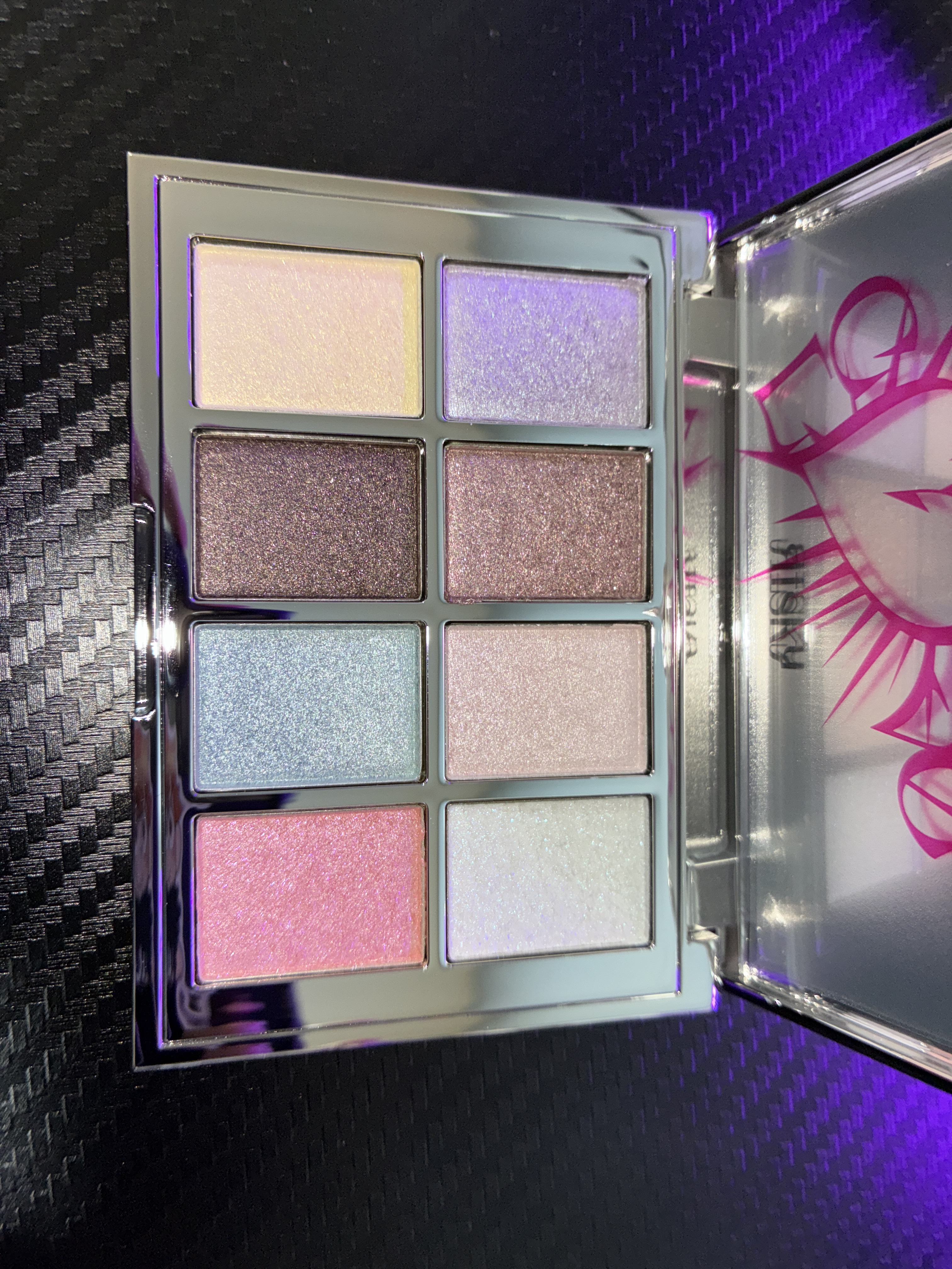 PIGMENT EYESHADOW PALETTE /RISKY /アイシャドウパレットを使ったクチコミ（2枚目）