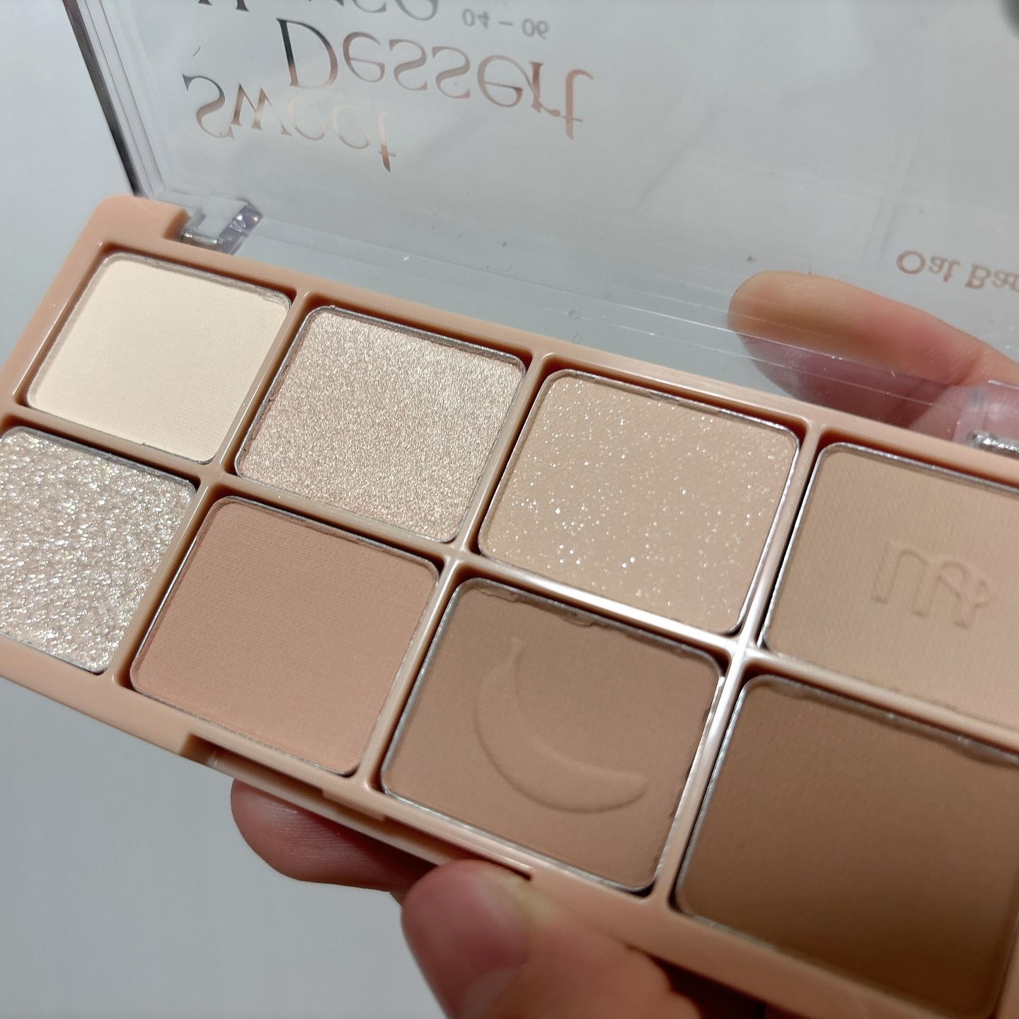 ビーマイスウィートデザートハウスパレット 04 Oat Banana/Milk Touch/アイシャドウパレットを使ったクチコミ（1枚目）