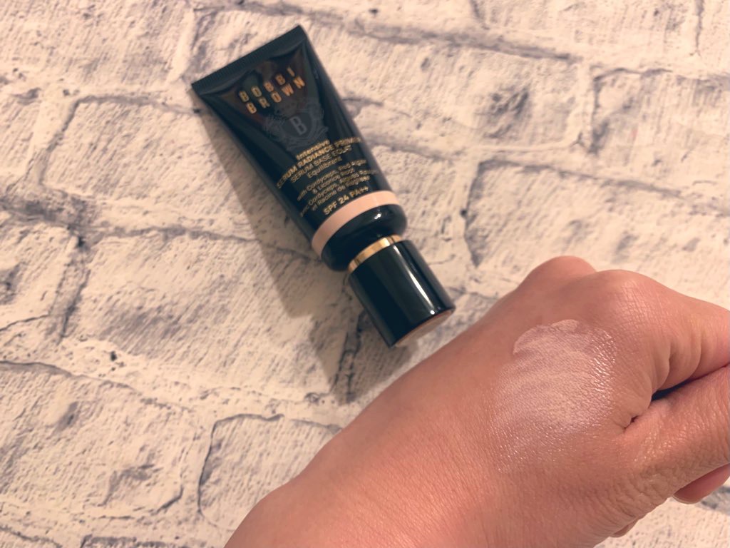 インテンシブ セラム ラディアンス プライマー/BOBBI BROWN/化粧下地を使ったクチコミ（2枚目）